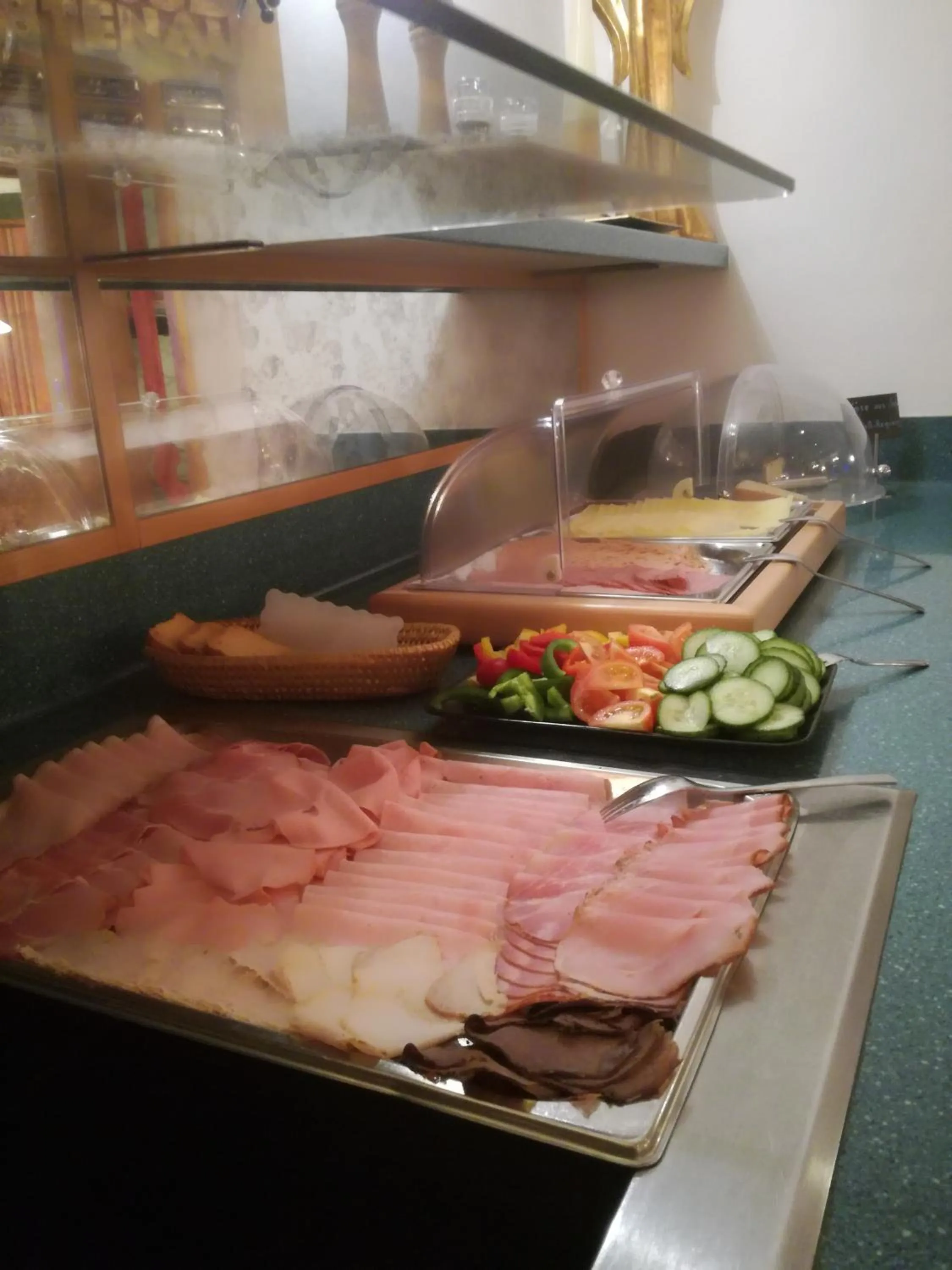 Buffet breakfast in Gasthaus-Landhotel Traunstein