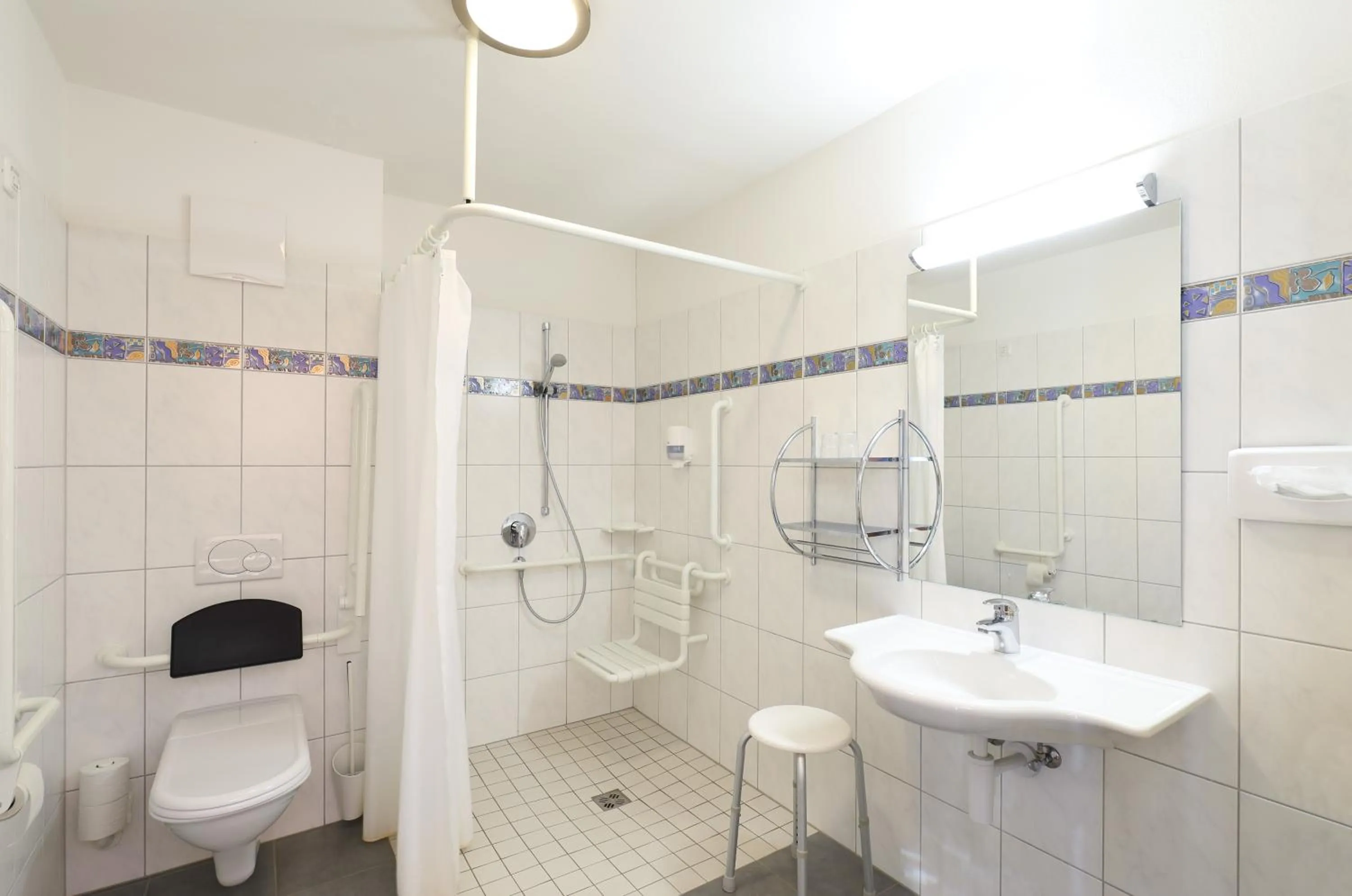 Bathroom in Gasthaus-Landhotel Traunstein