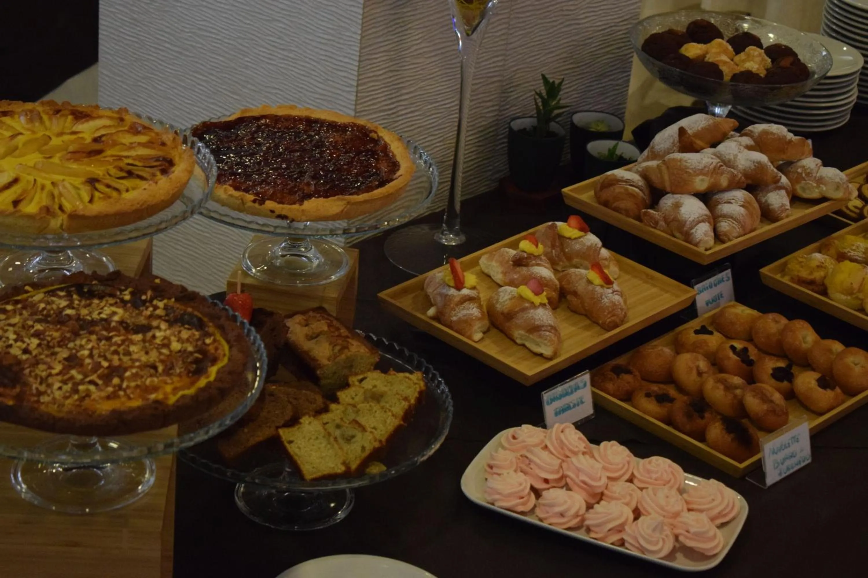 Breakfast in Hotel Romantico