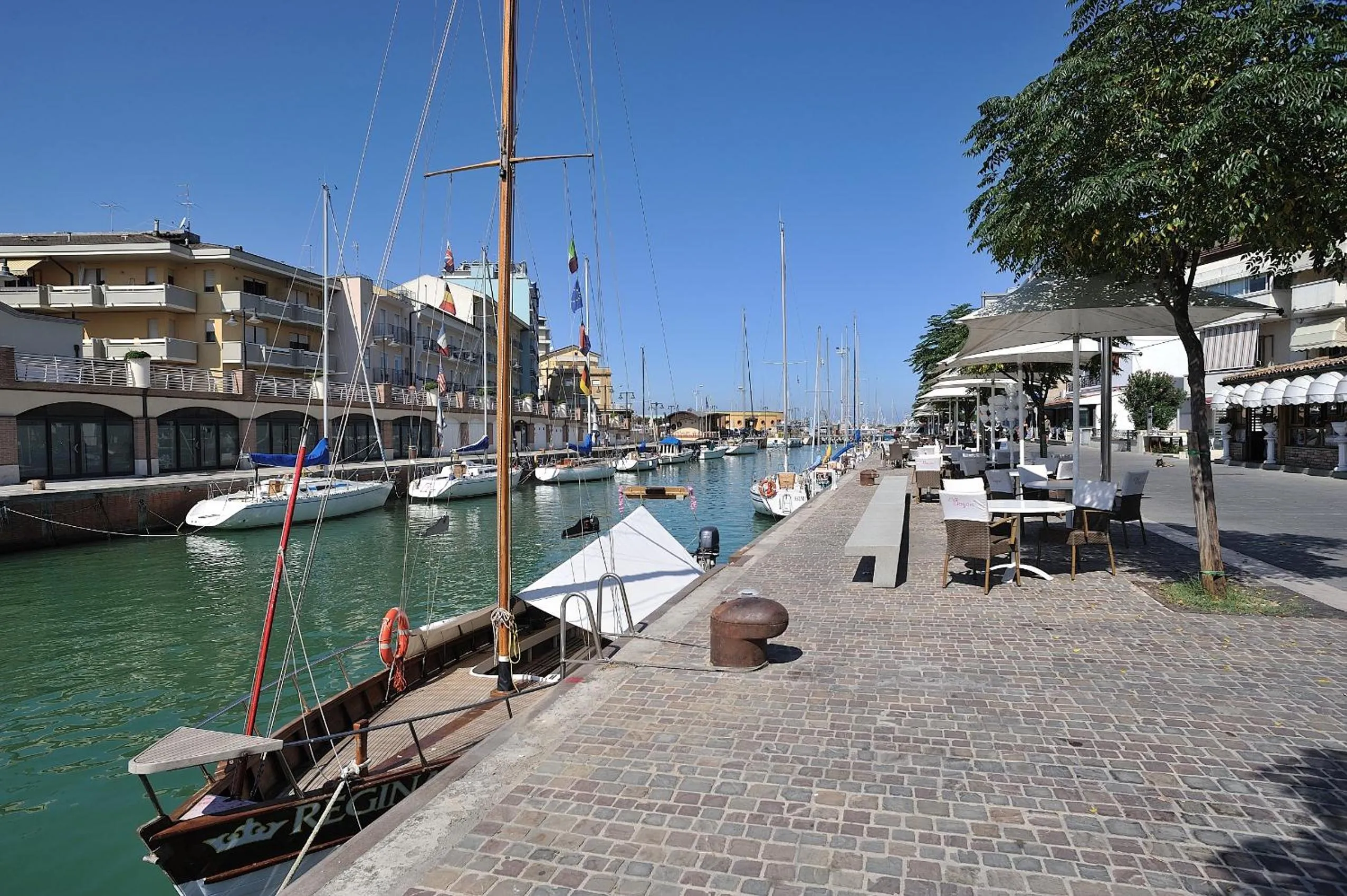 Nearby landmark in Hotel Romantico