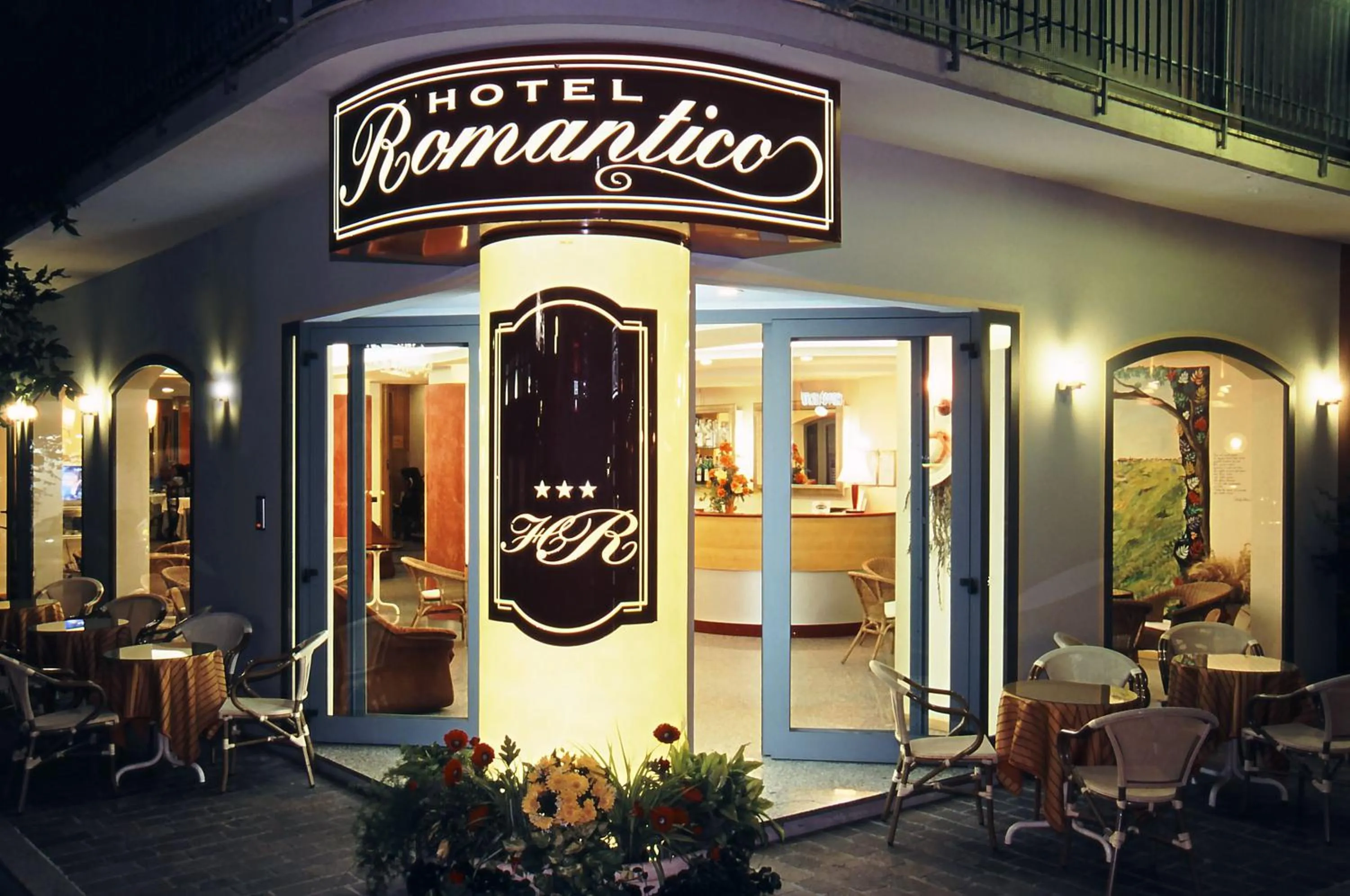Property building in Hotel Romantico
