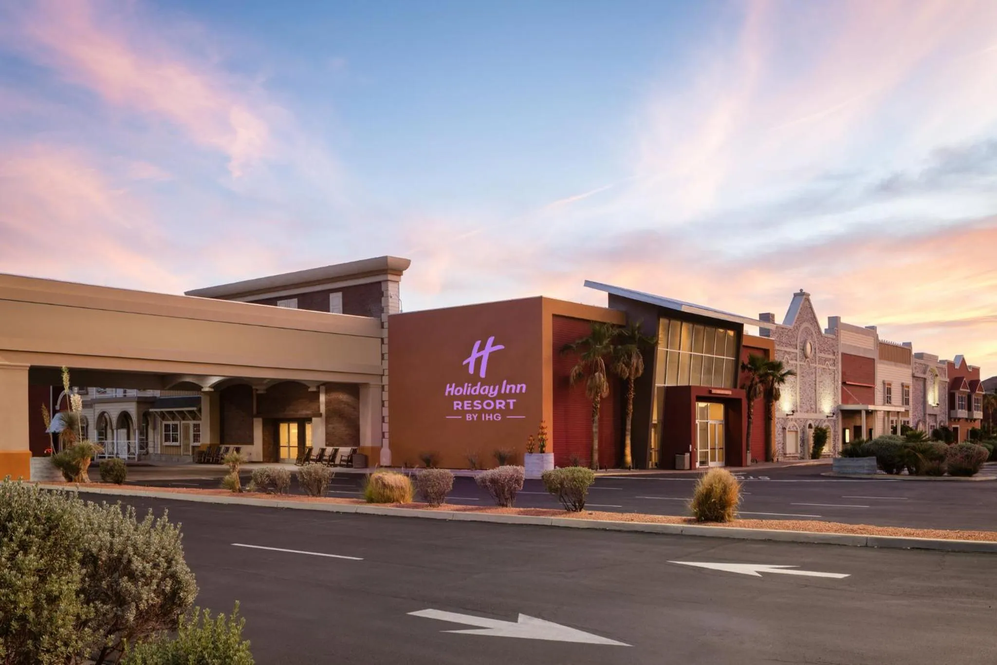Property building in Holiday Inn Resort Mesquite by IHG