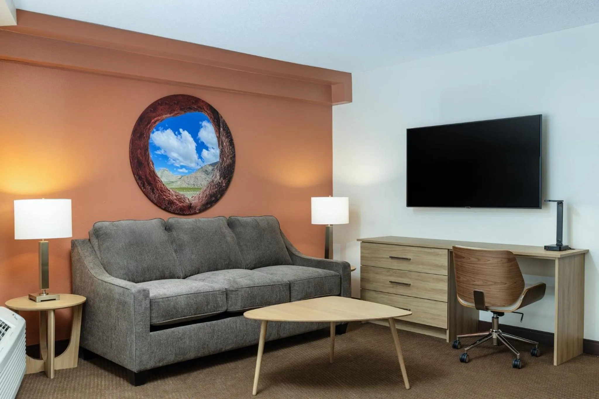 Photo of the whole room in Holiday Inn Resort Mesquite by IHG