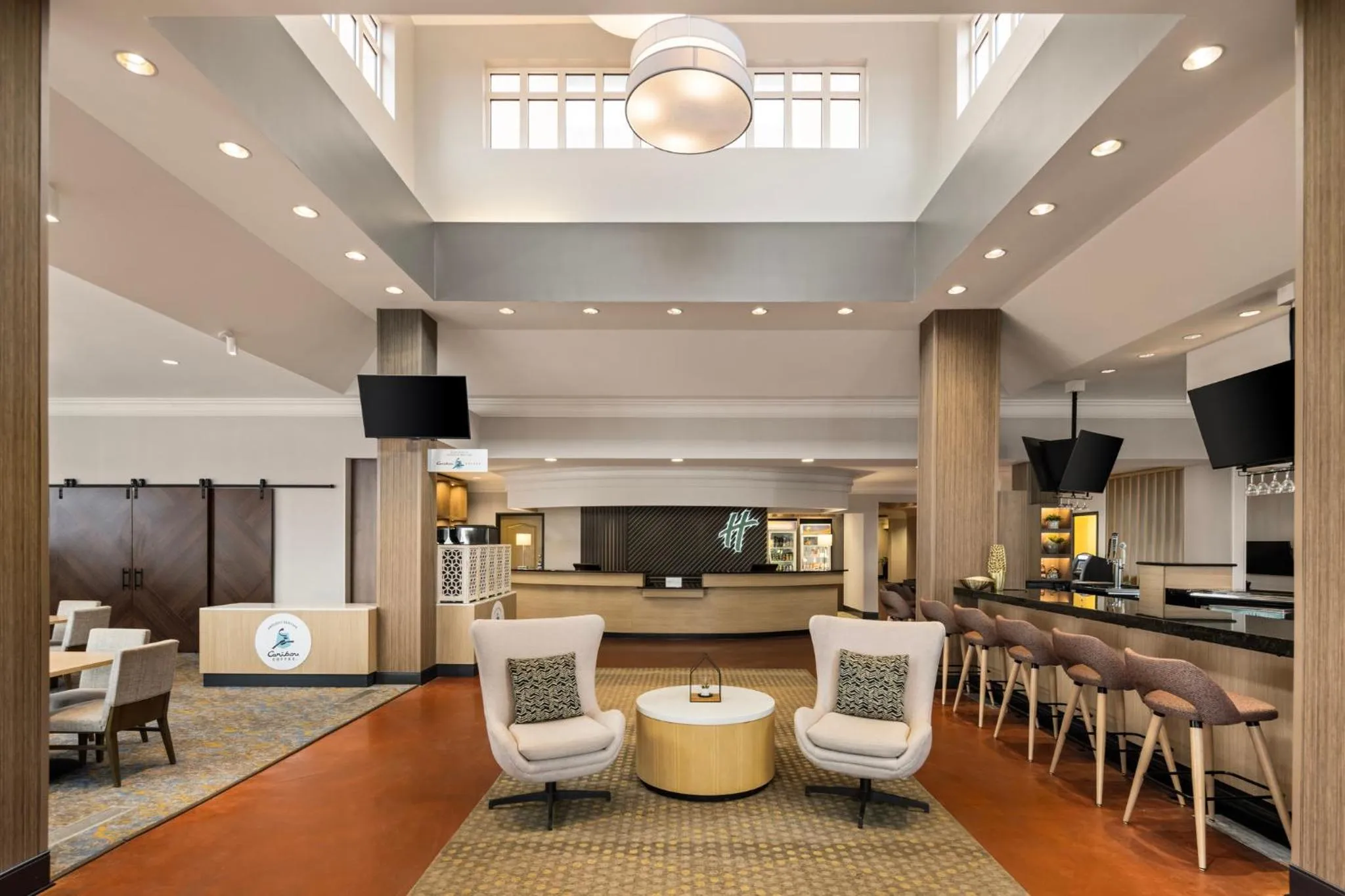 Property building in Holiday Inn Hotel & Suites Maple Grove Northwest Minneapolis-Arbor Lakes by IHG