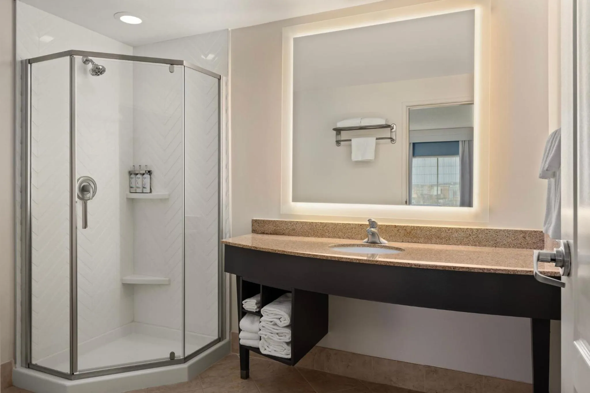 Photo of the whole room in Holiday Inn Hotel & Suites Maple Grove Northwest Minneapolis-Arbor Lakes by IHG