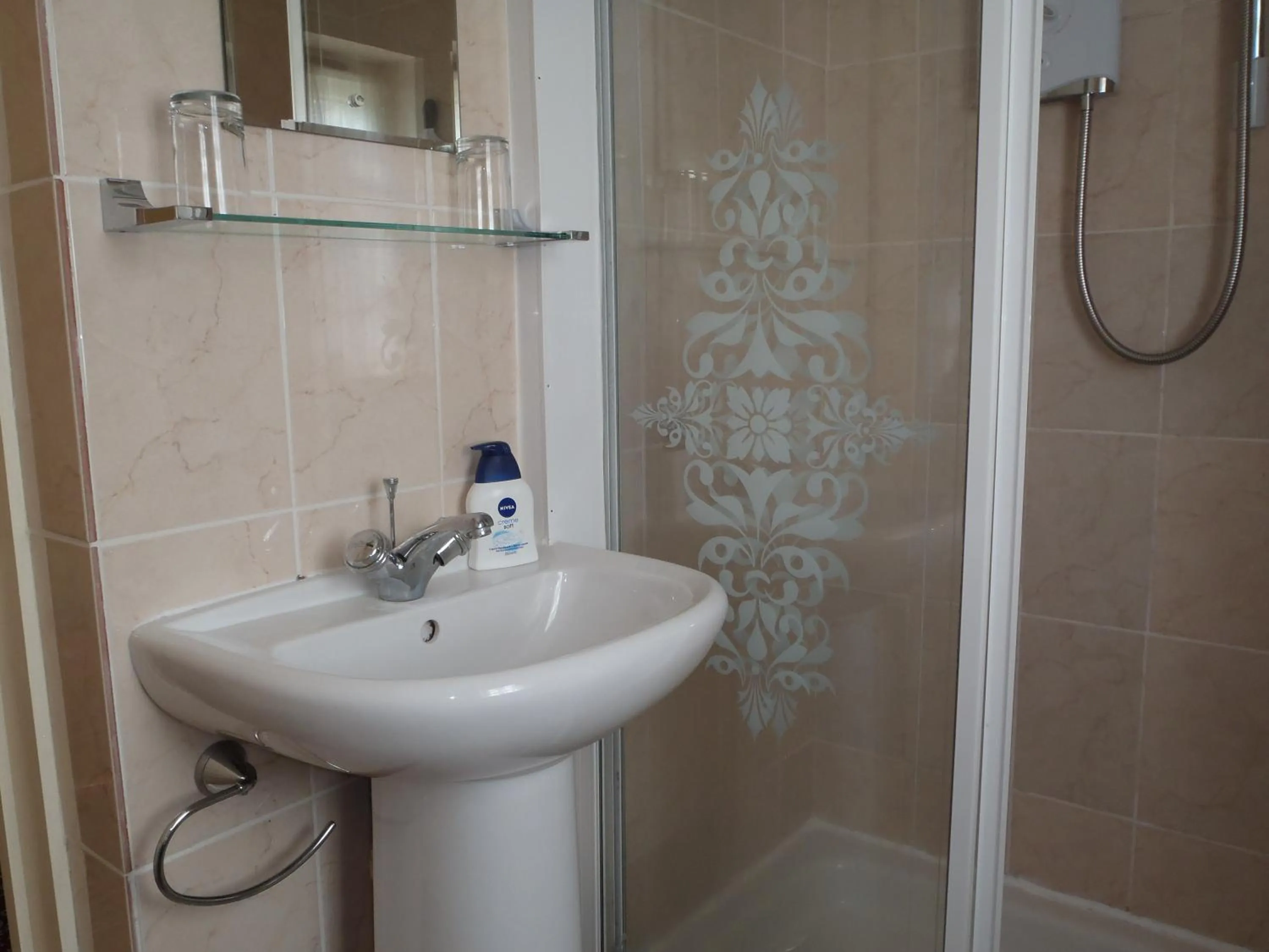 Bathroom in Kipps Farm