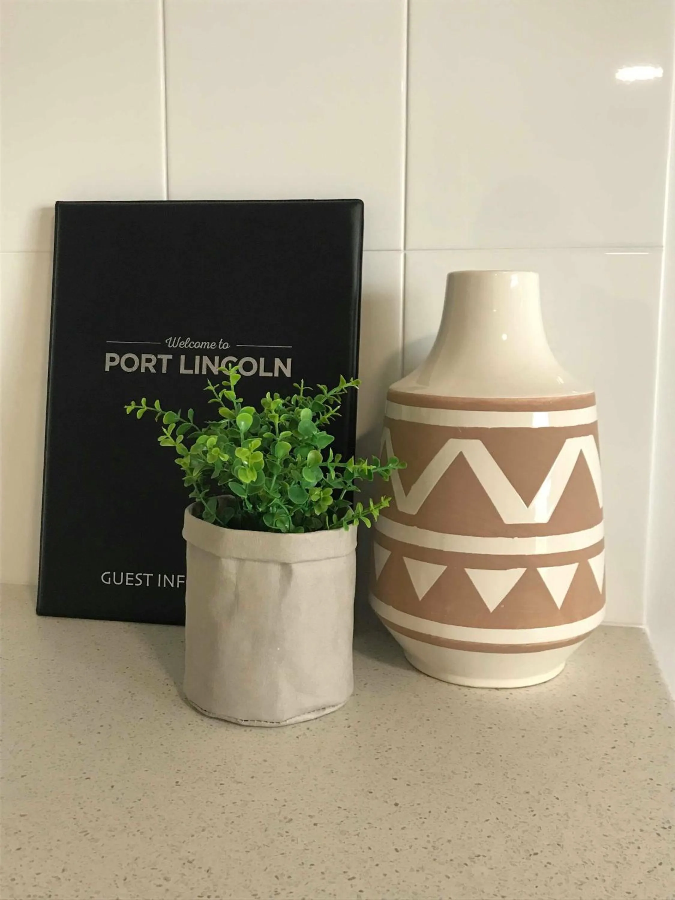 Guests in Limani Port Lincoln