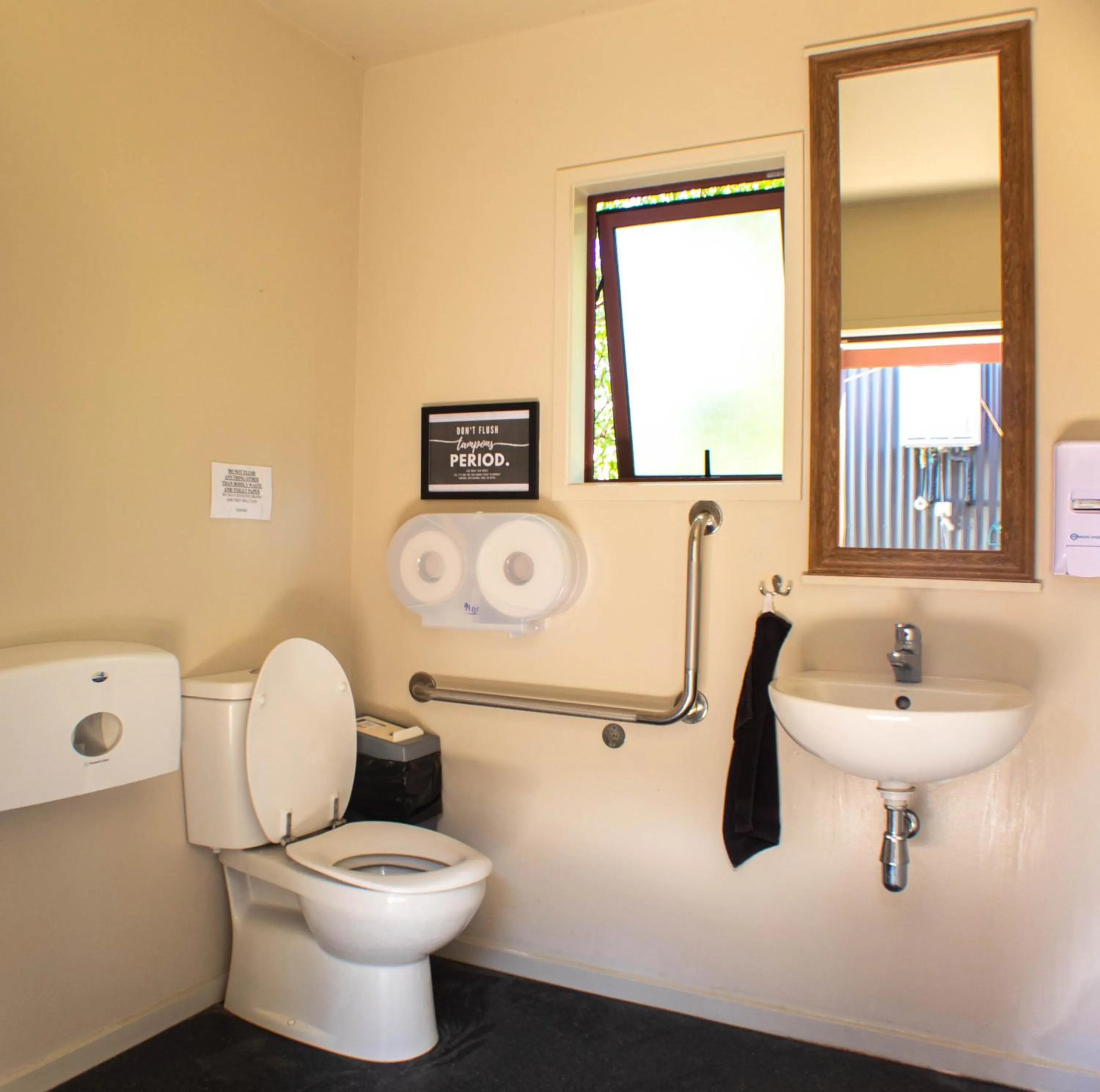 Bathroom in The Barn Cabins & Camp