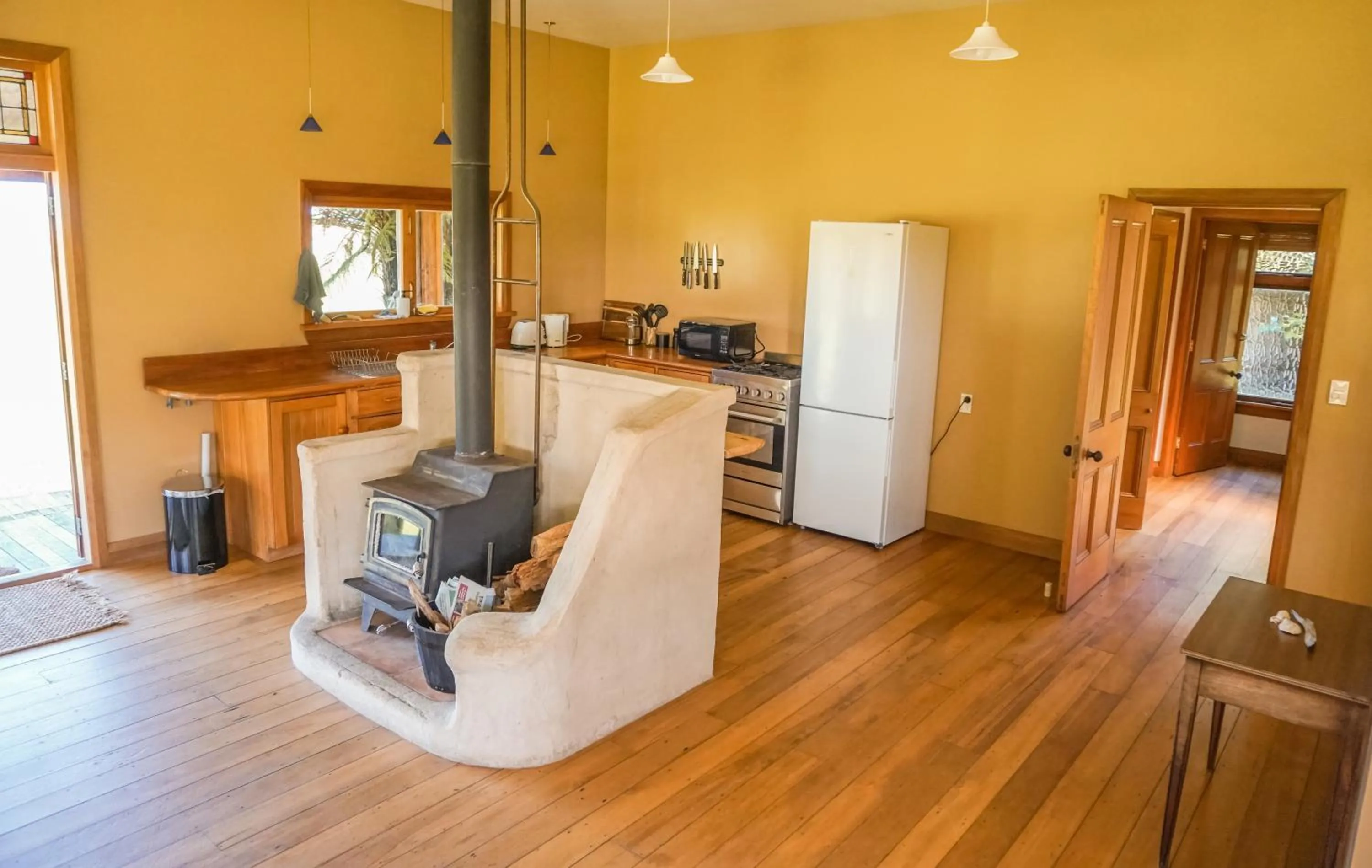 Kitchen or kitchenette in The Barn Cabins & Camp