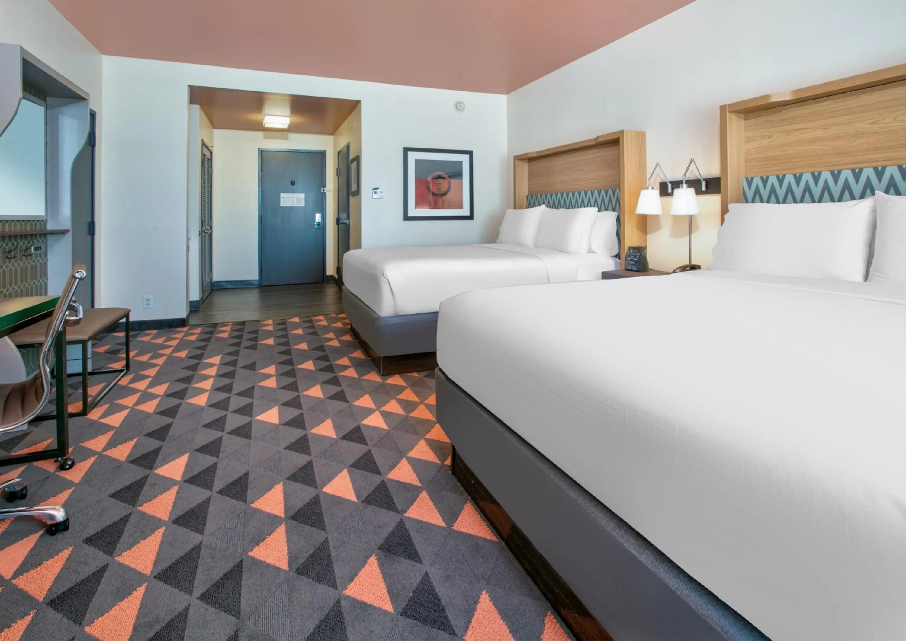 Photo of the whole room, Bed in Holiday Inn Dallas - Fort Worth Airport South by IHG