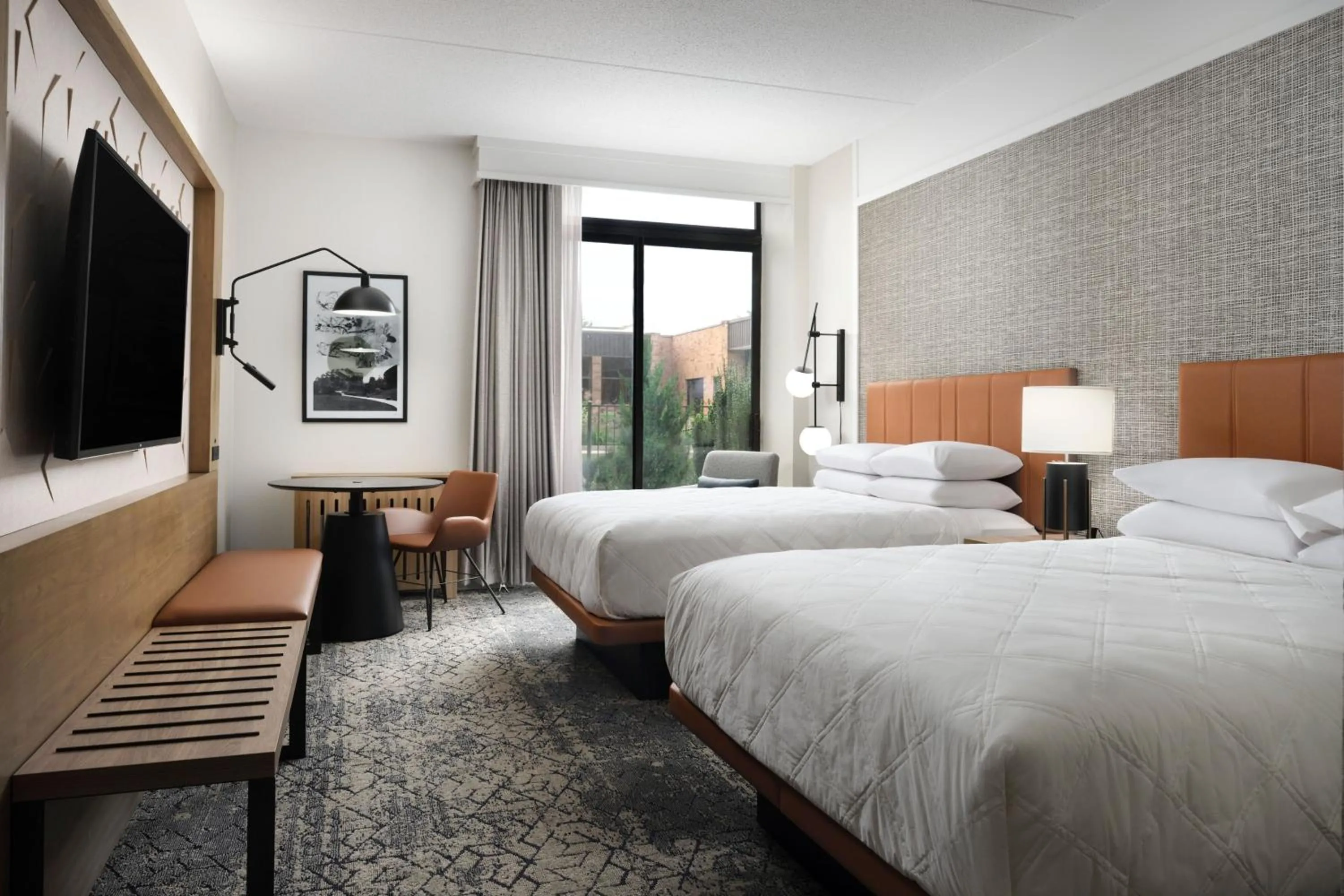 Photo of the whole room, Bed in Sheraton Grand Rapids Airport Hotel