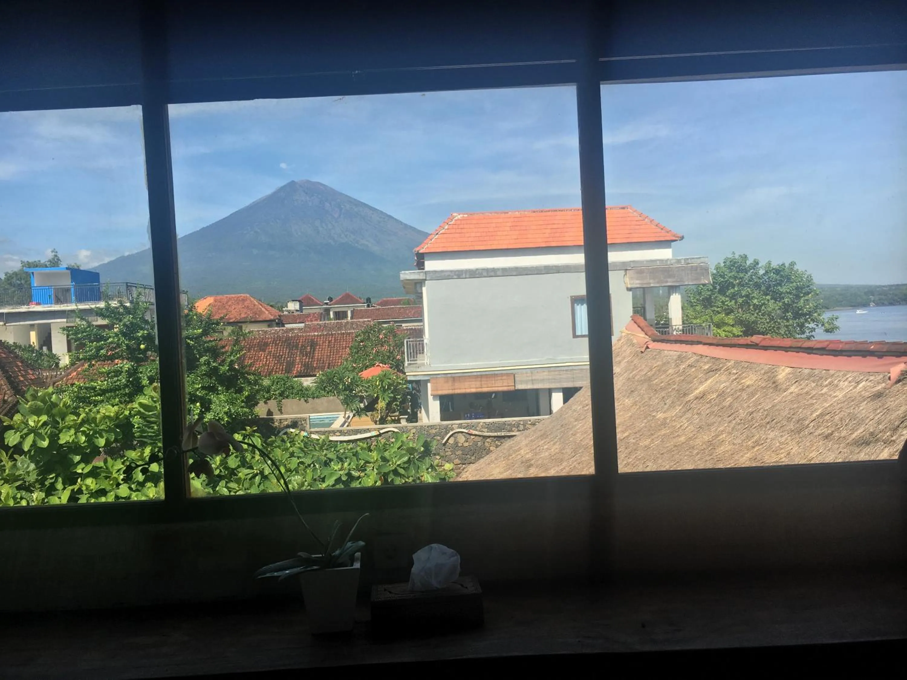 Deluxe Double Room with Balcony and Sea View in Amed Sunset Beach