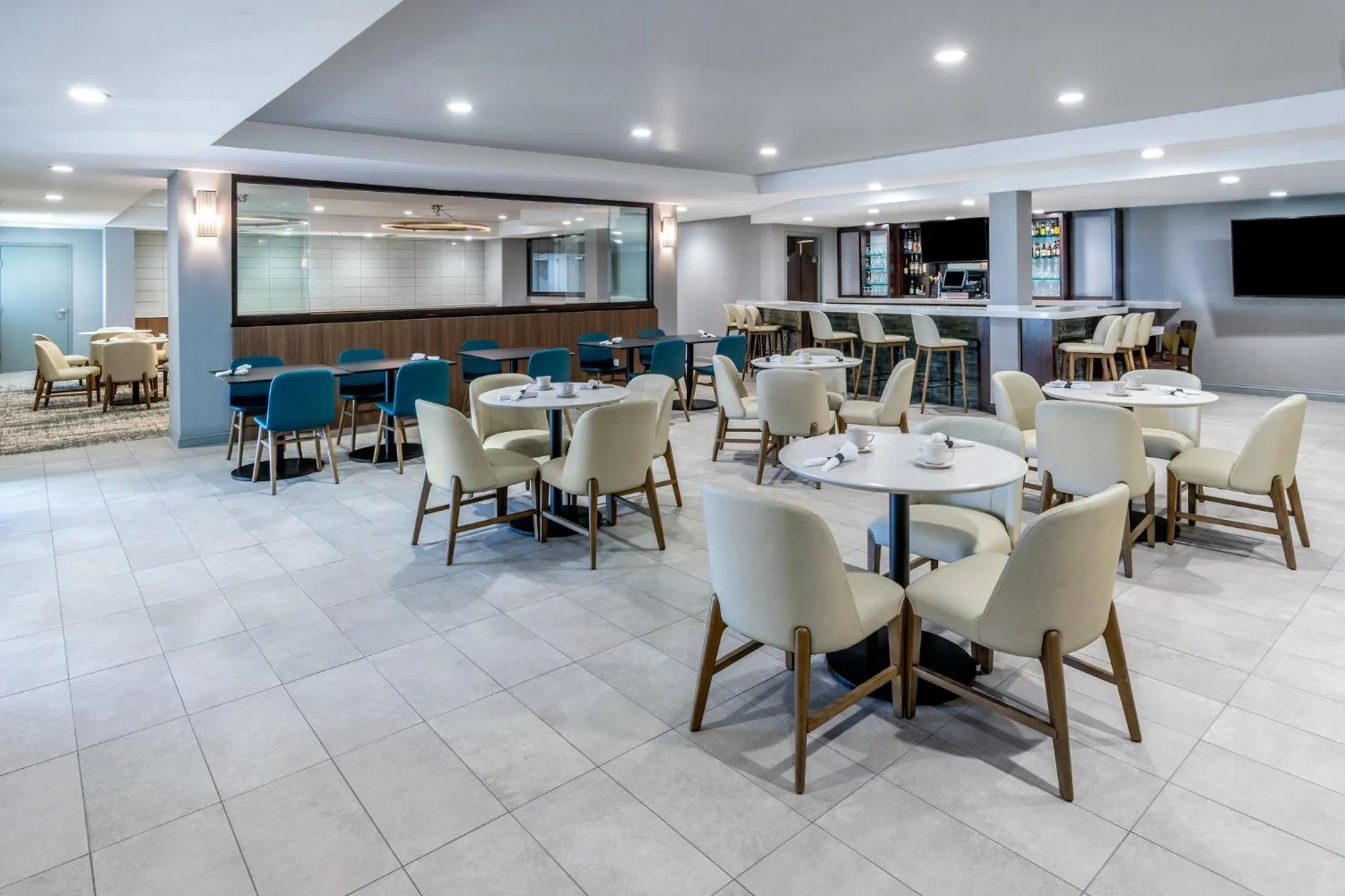 Restaurant/places to eat in Holiday Inn Dublin - Pleasanton by IHG