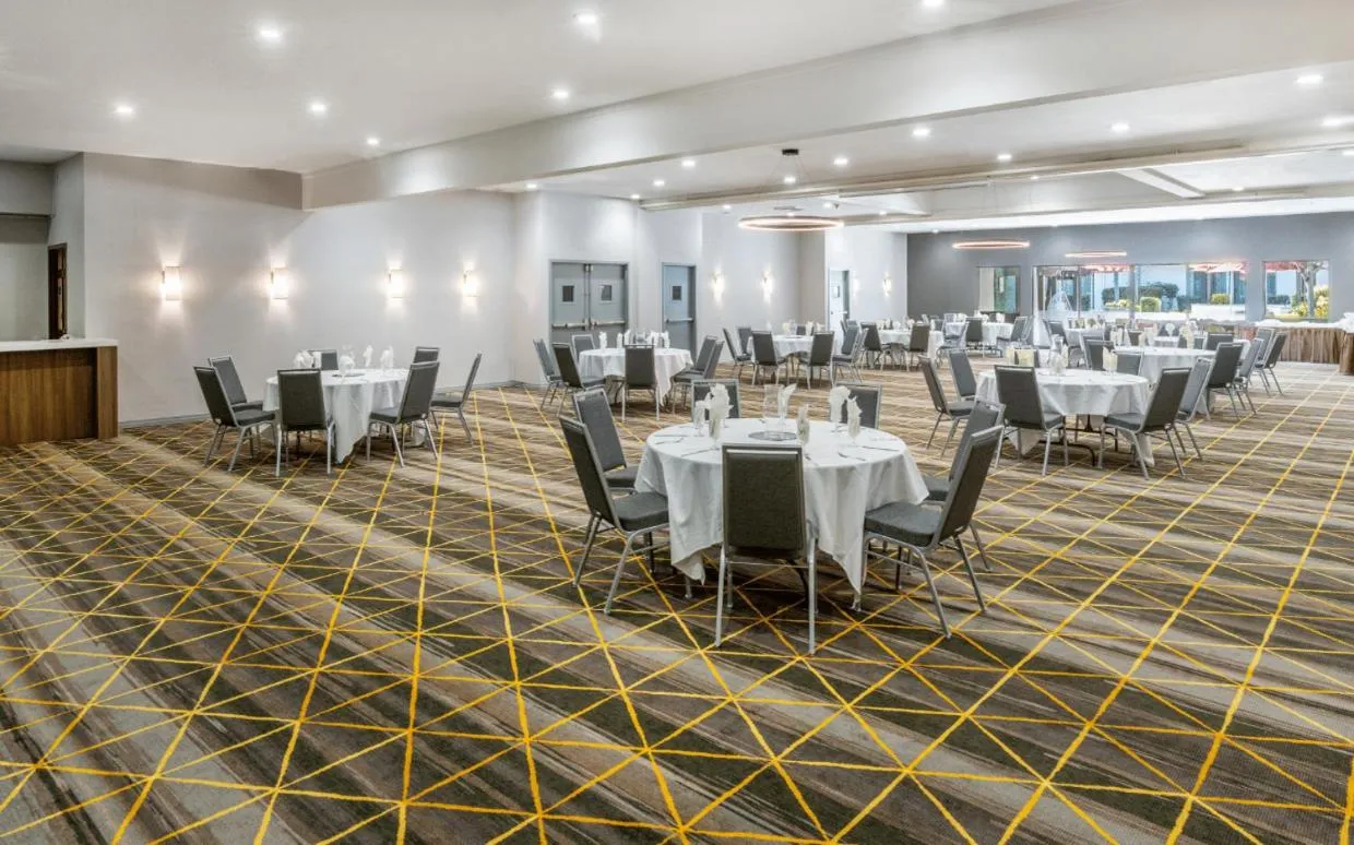 Restaurant/places to eat in Holiday Inn Dublin - Pleasanton by IHG