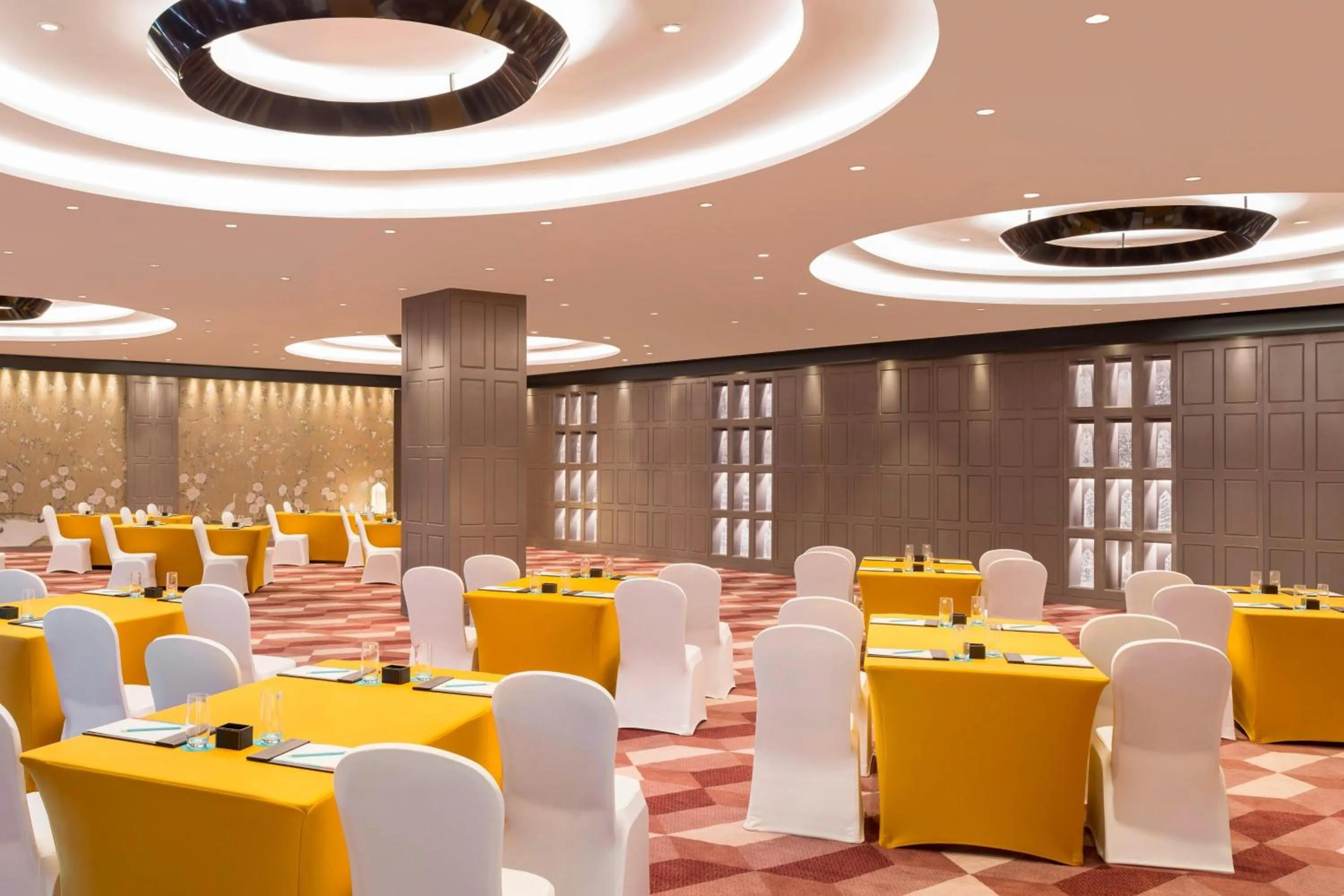 Meeting/conference room in Le Meridien Qingdao West Coast