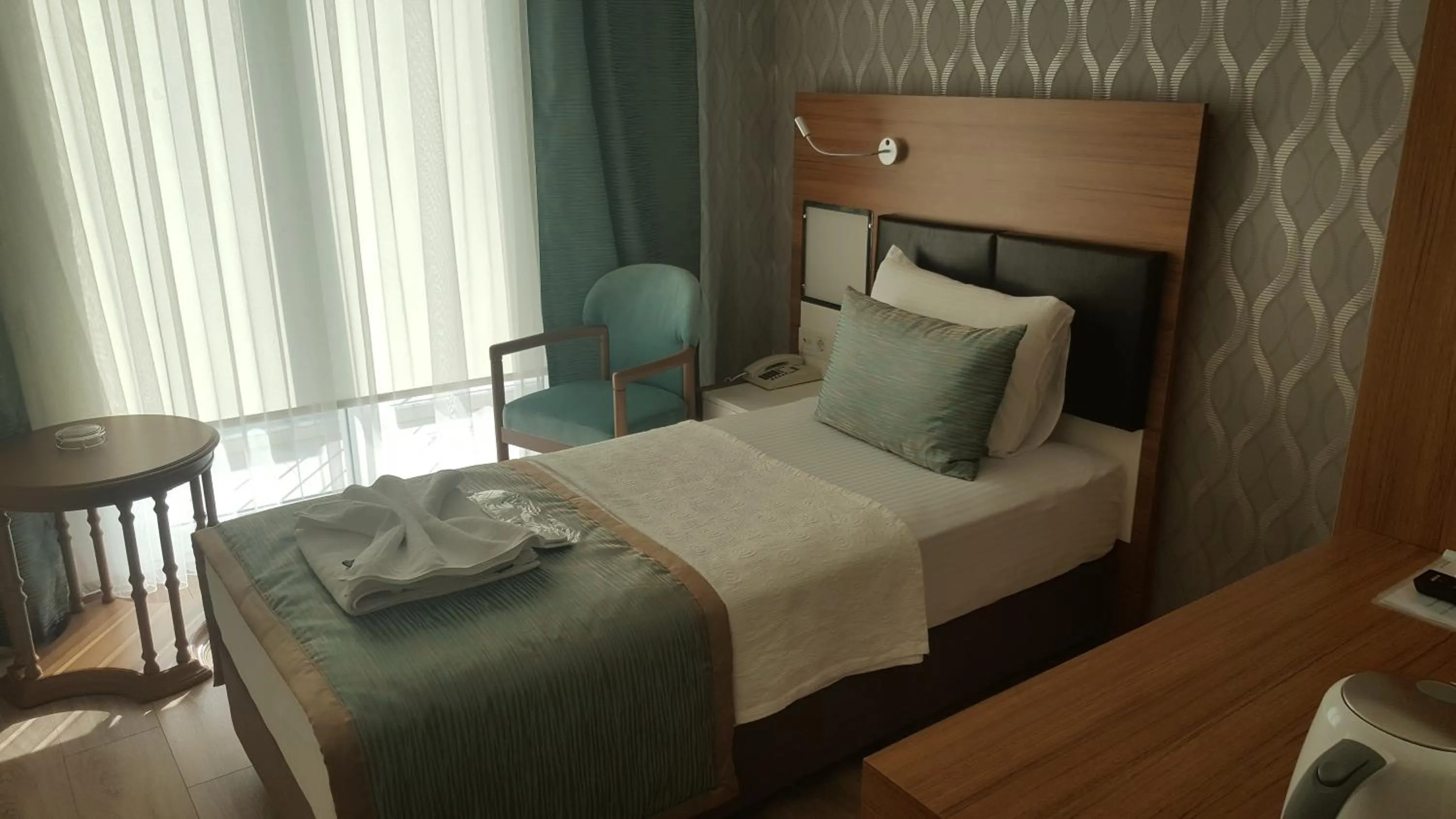 Single Room with Bathroom - single occupancy in Hotel Kabacam Aydin