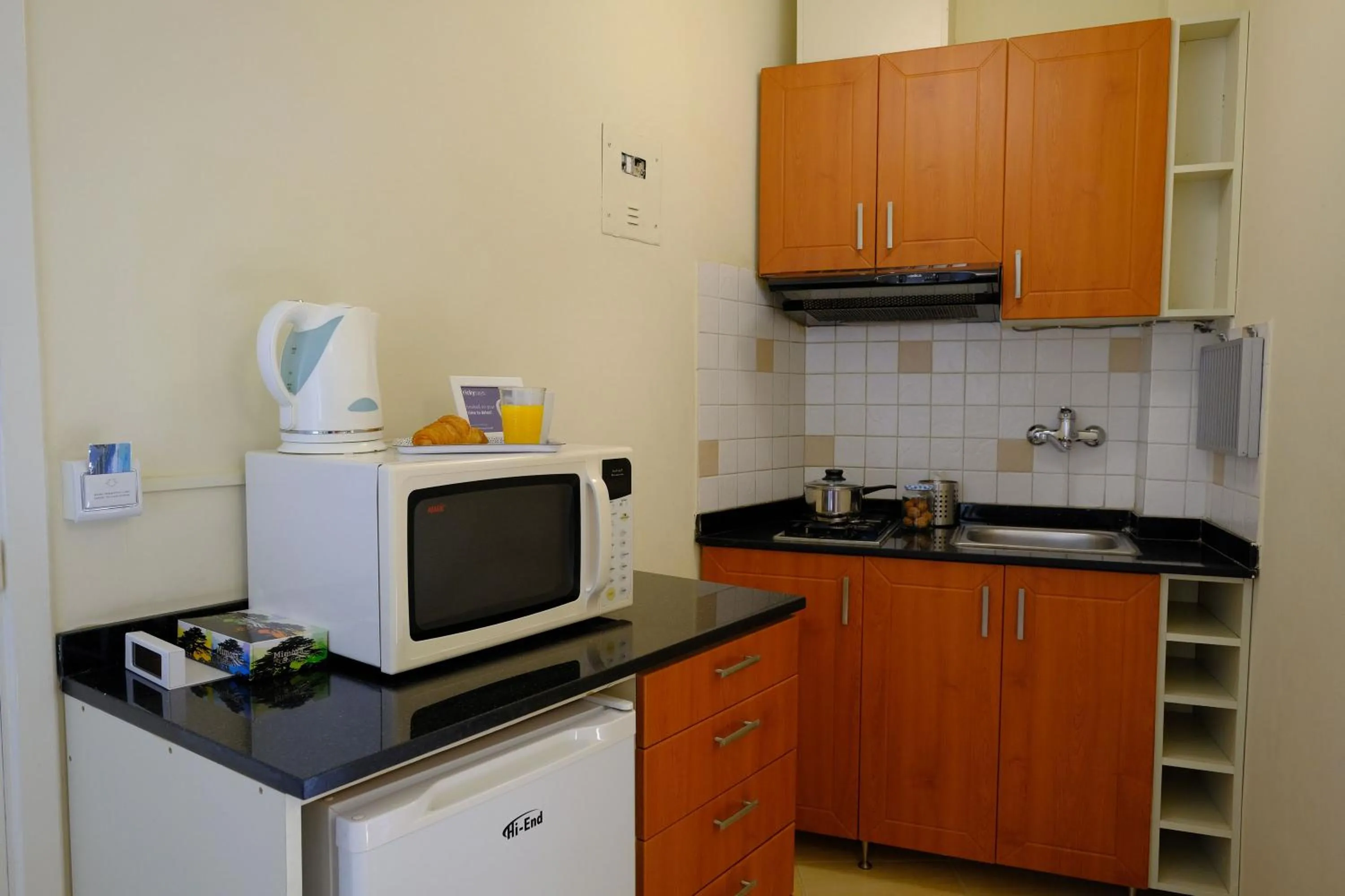 Kitchen or kitchenette in Hotel Wakim