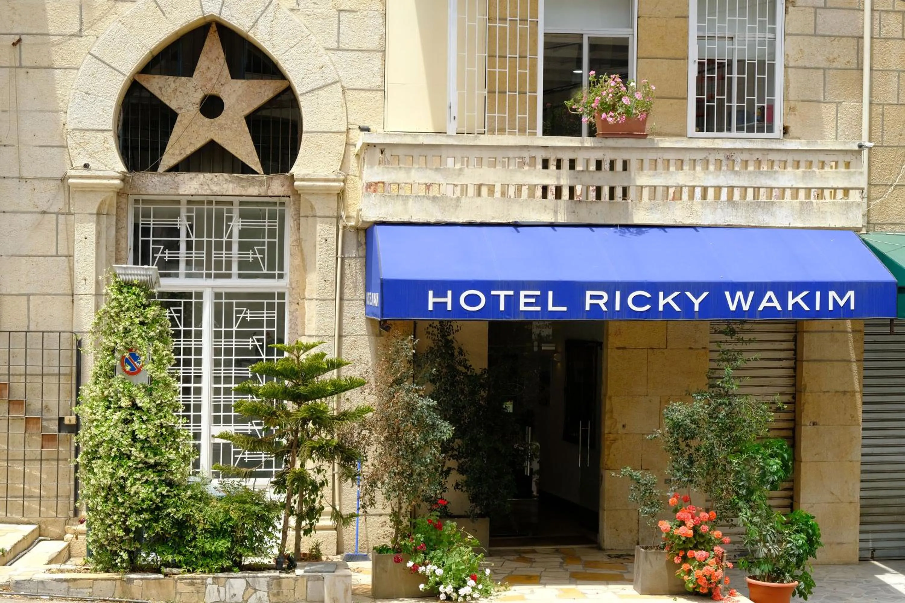 Facade/entrance in Hotel Wakim