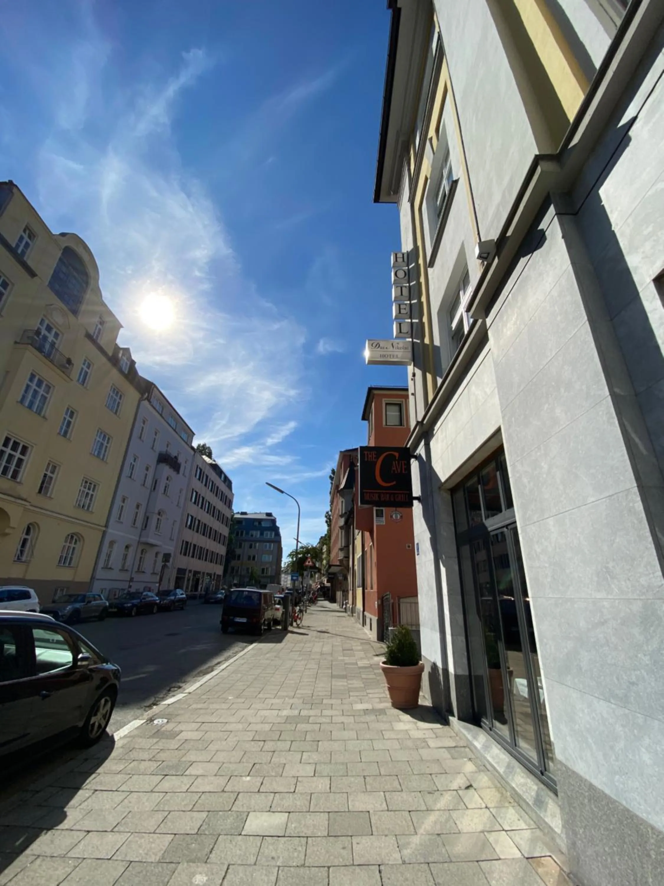 Property building in Das Nikolai Hotel