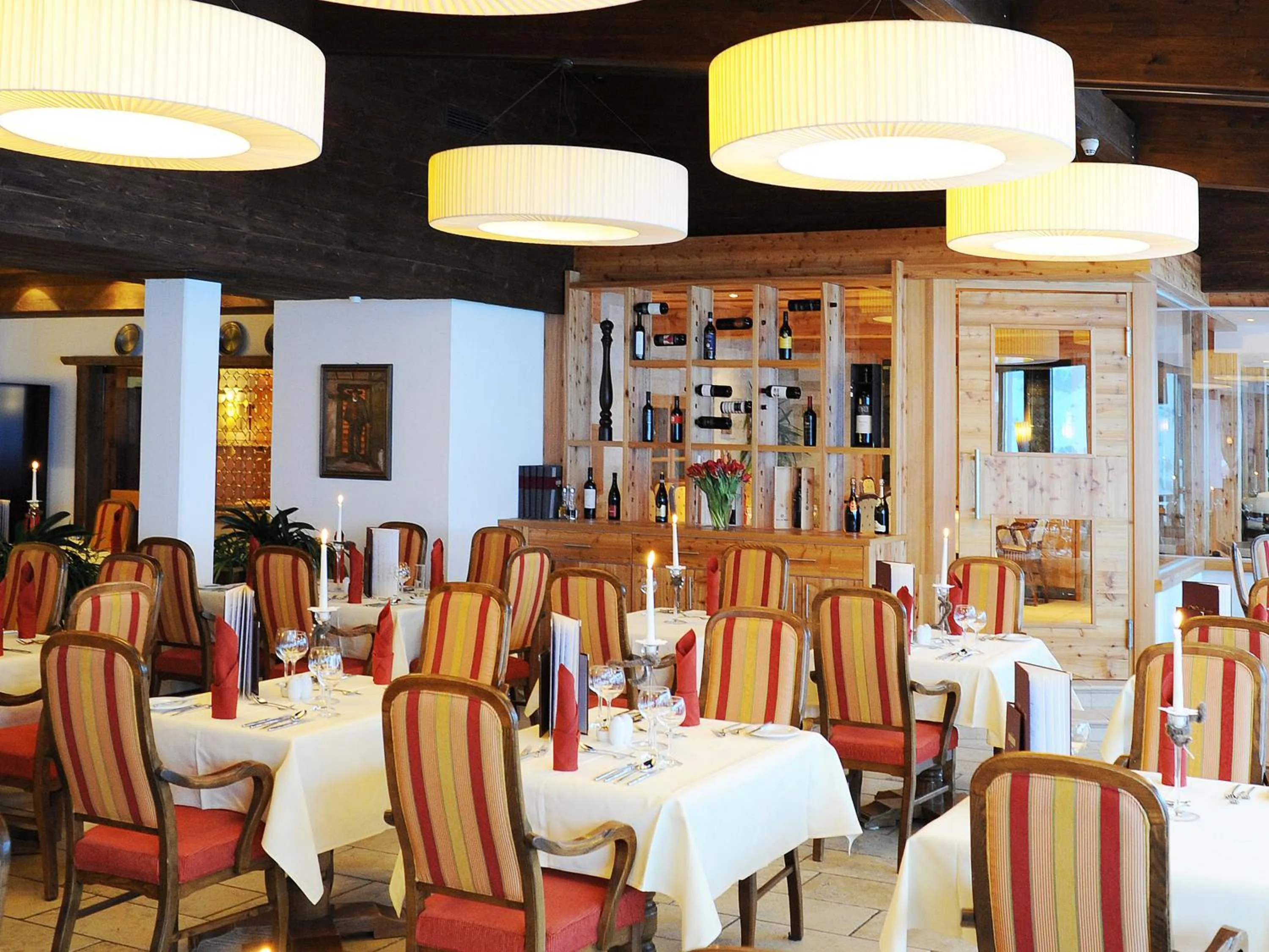 Restaurant/places to eat in Hotel Konradin
