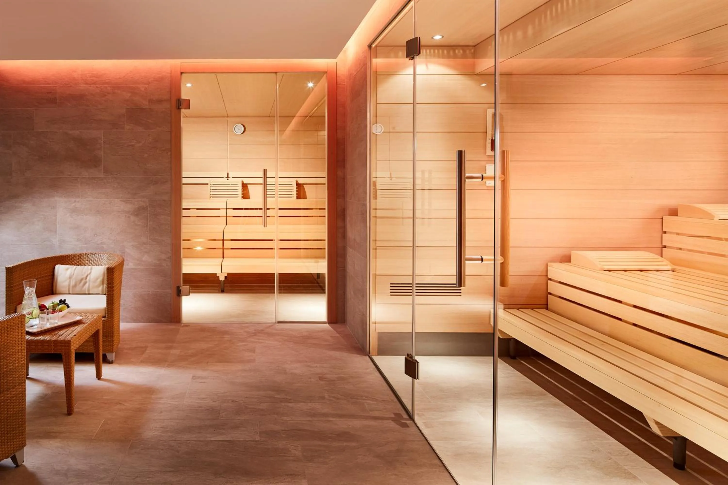 Sauna, Bed in Hotel Konradin