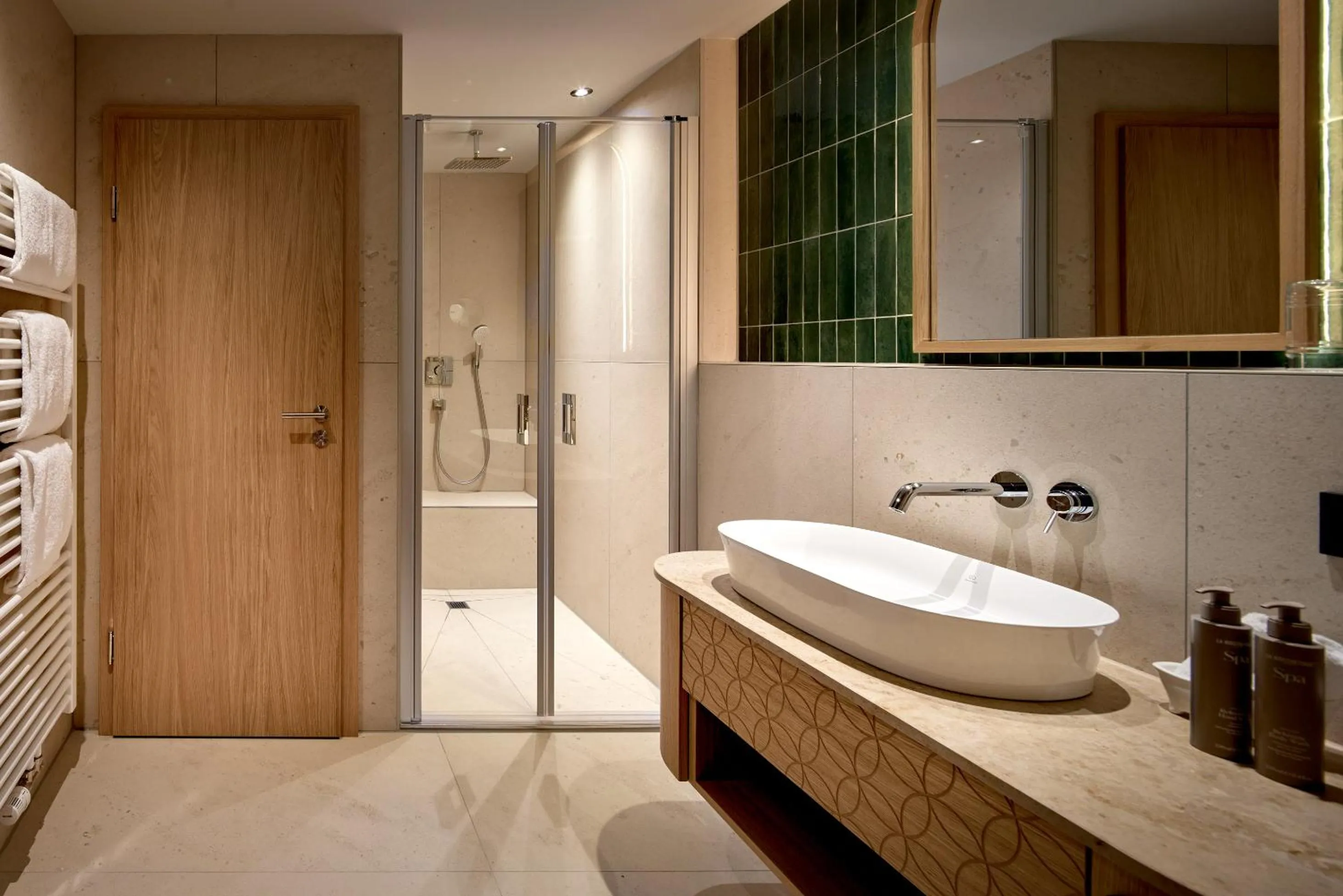 Bathroom in Garden & SPA Hotel Das Götzfried