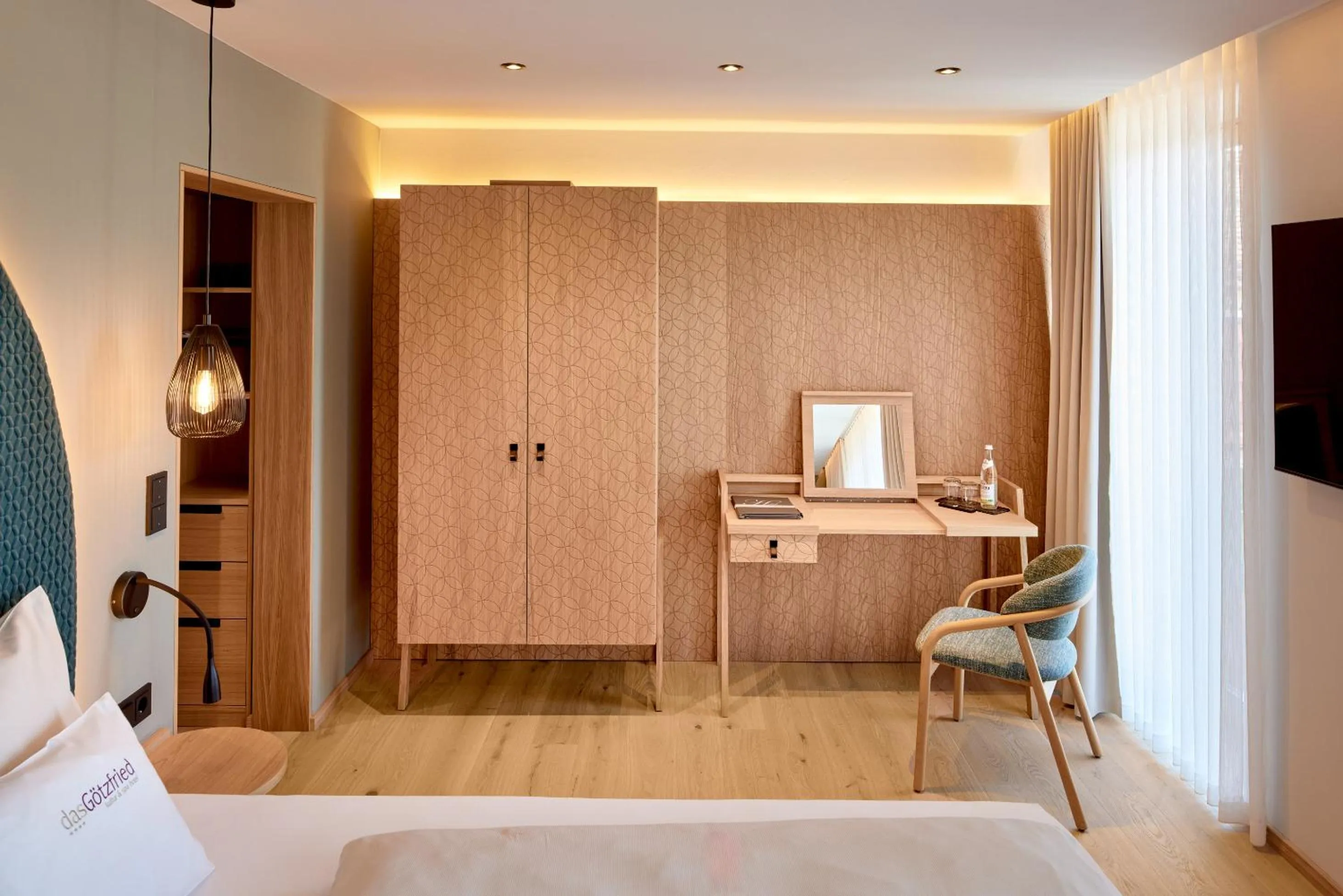 Photo of the whole room, Bed in Garden & SPA Hotel Das Götzfried