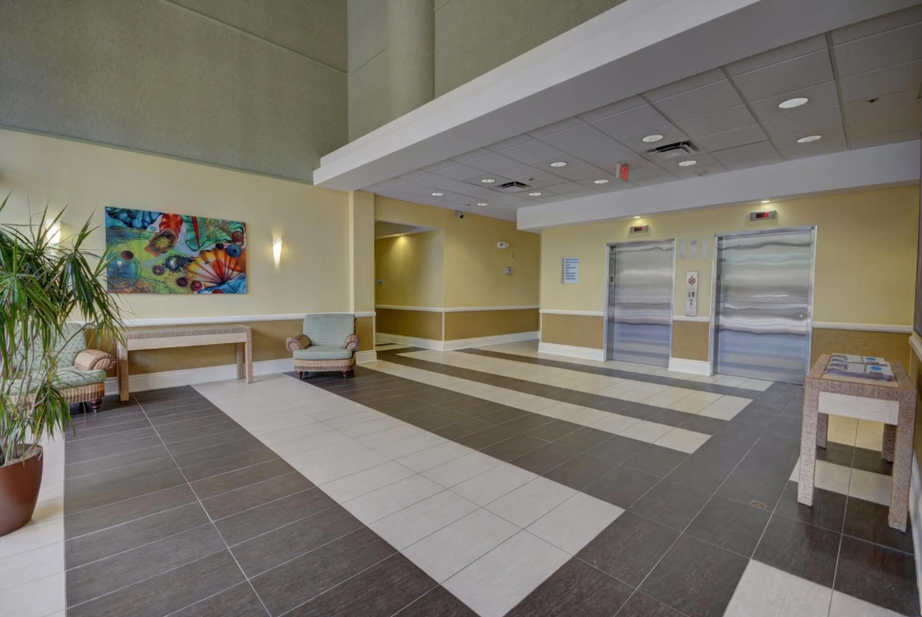 Property building in Holiday Inn Express Hotel & Suites Ft. Lauderdale-Plantation by IHG