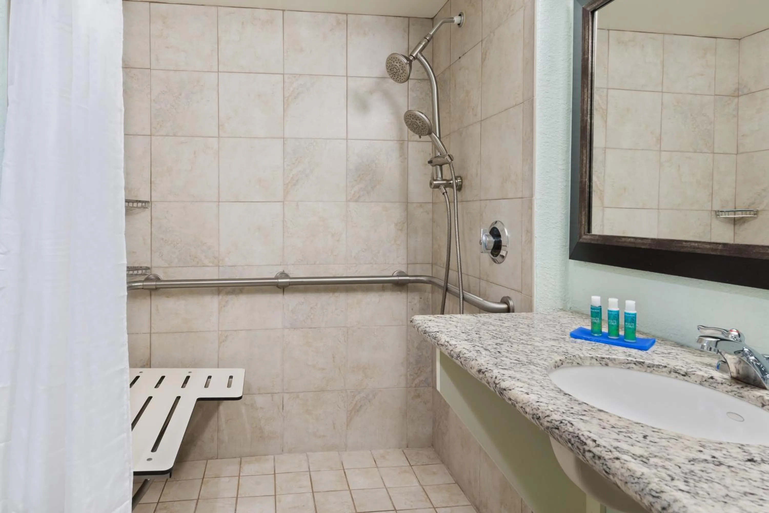 Photo of the whole room in Holiday Inn Express Hotel & Suites Ft. Lauderdale-Plantation by IHG