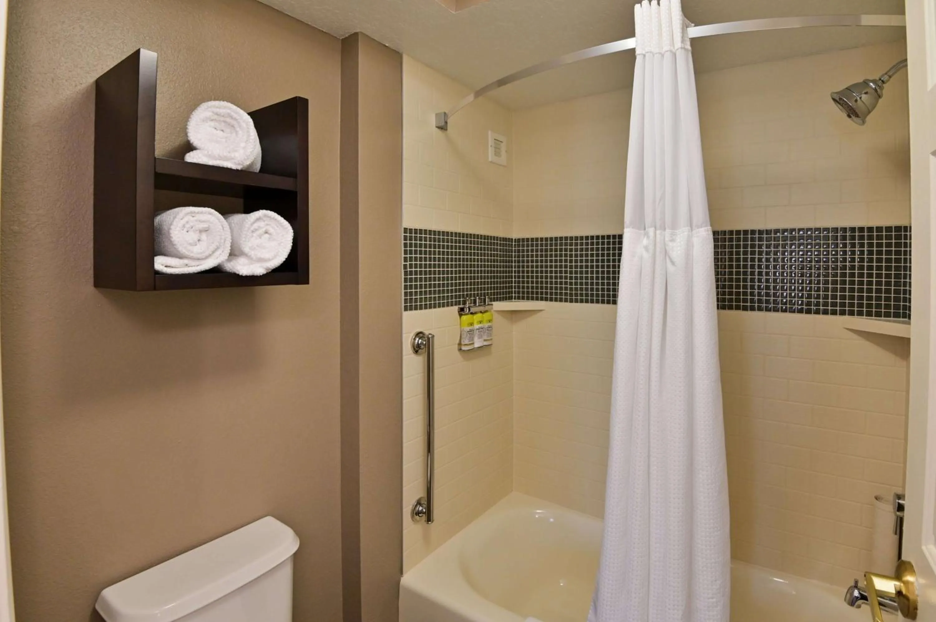 Bathroom in Sonesta ES Suites Fort Lauderdale Plantation