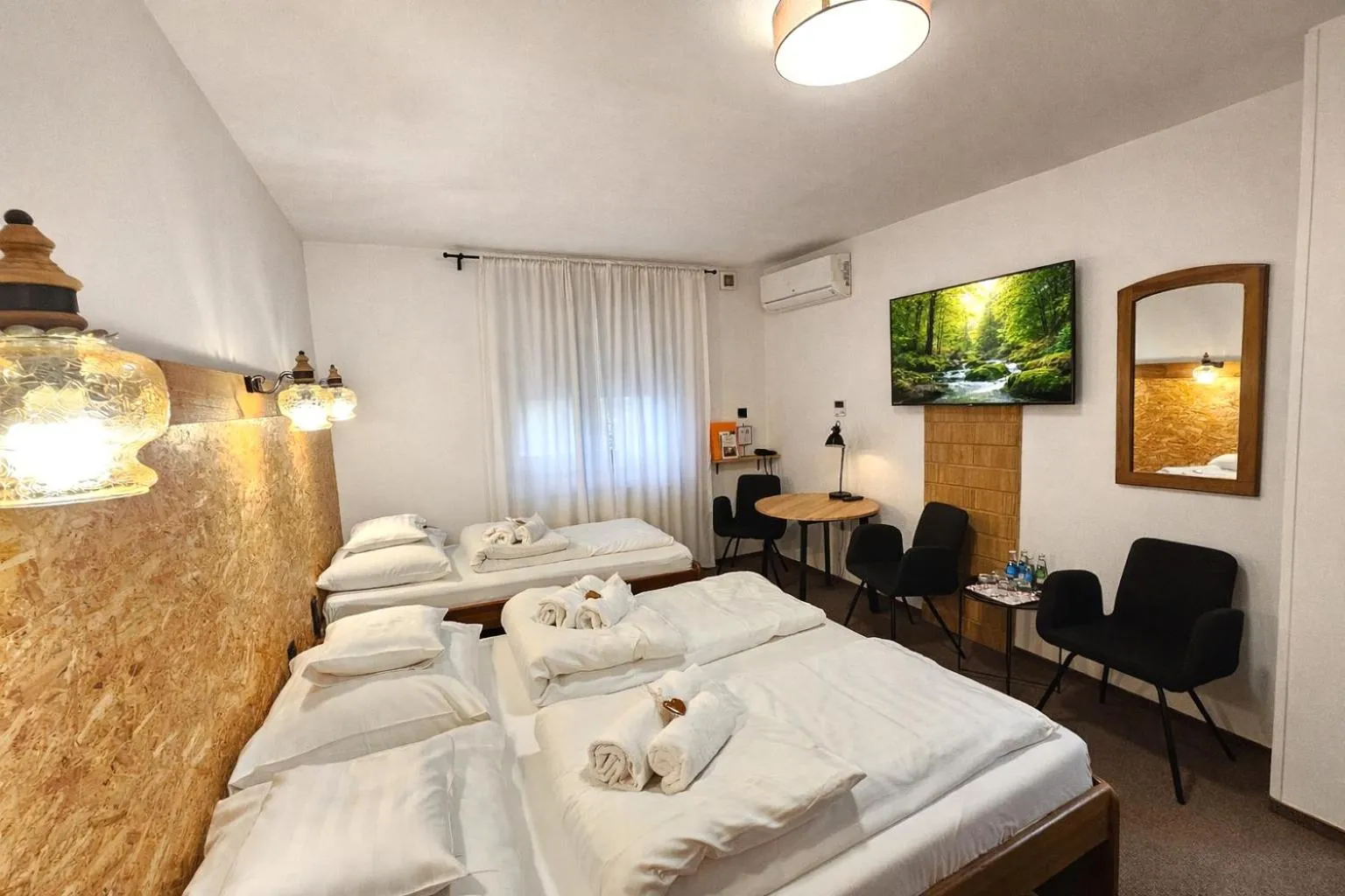 Bed in Hotel Protea Bolesławiec