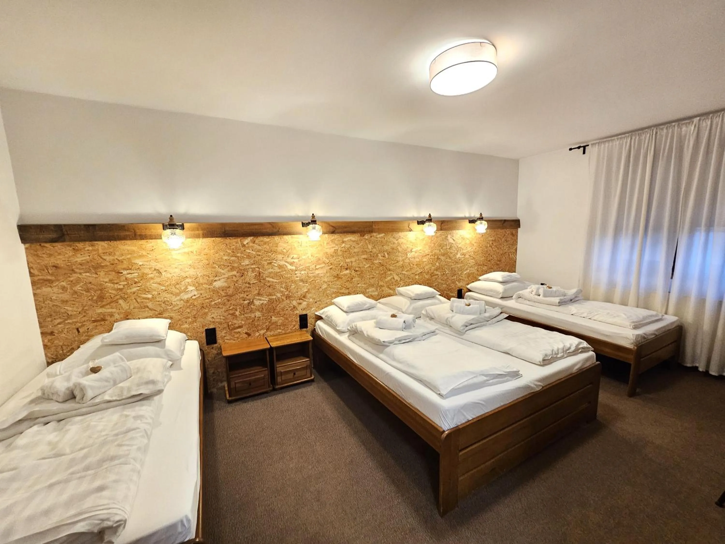 Other, Bed in Hotel Protea Bolesławiec