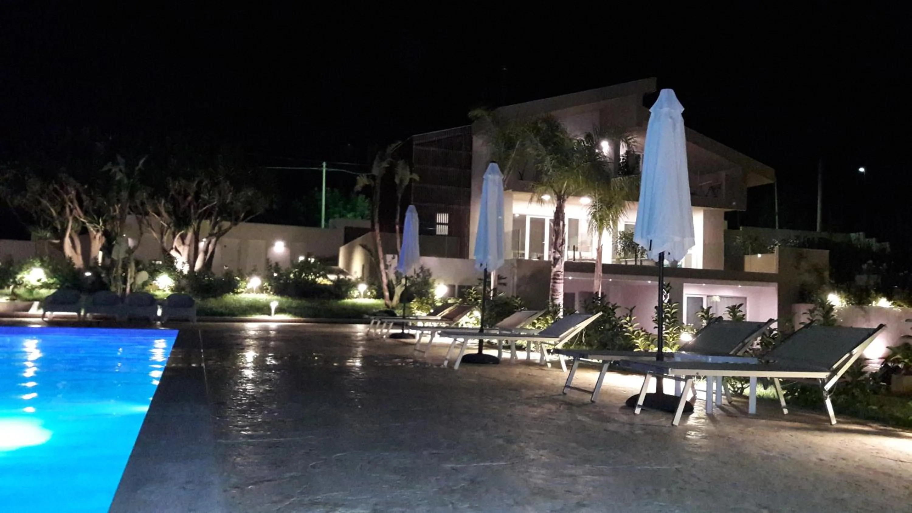 Night in I Giardini della Castellana