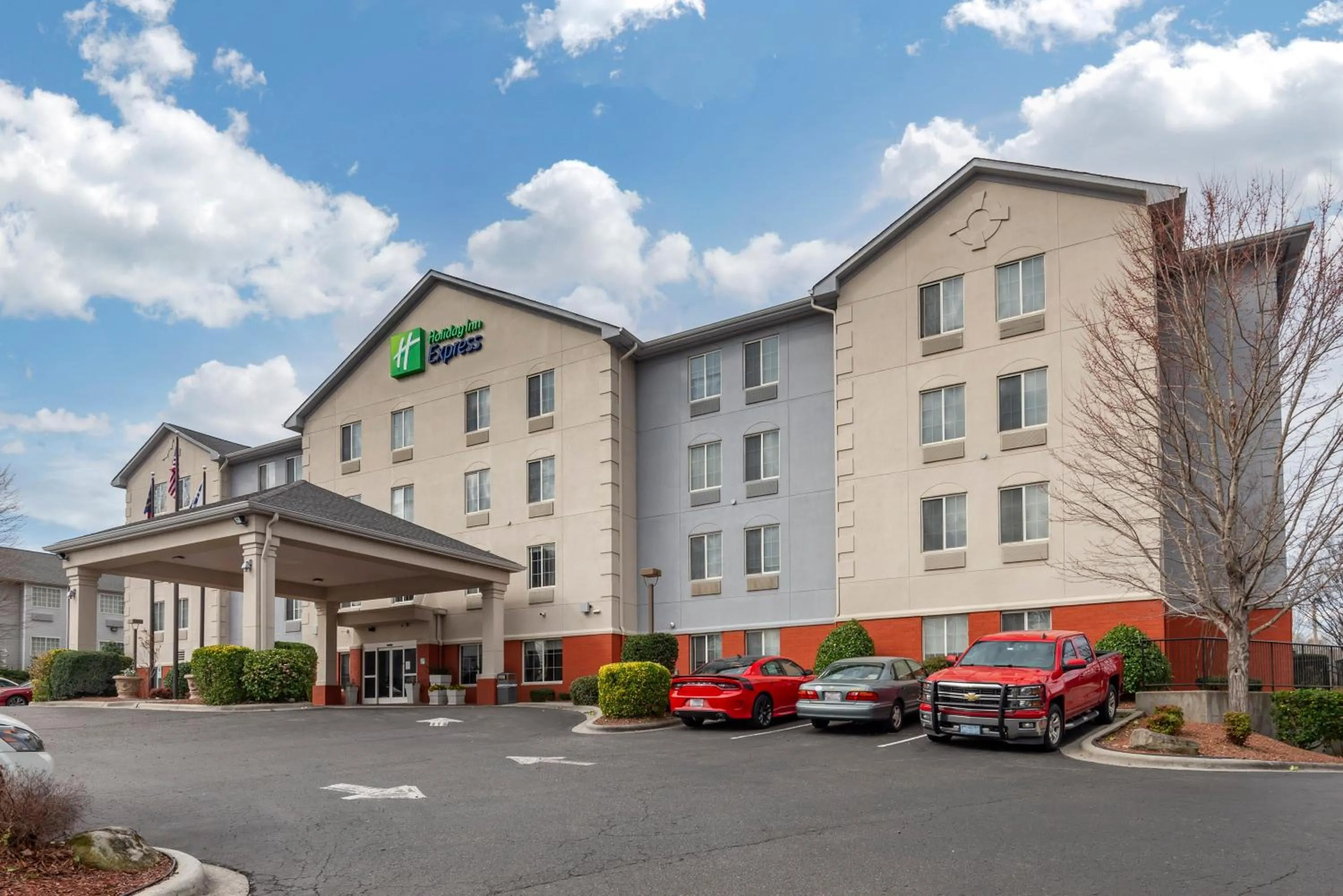 Property building in Holiday Inn Express Charlotte West - Gastonia by IHG