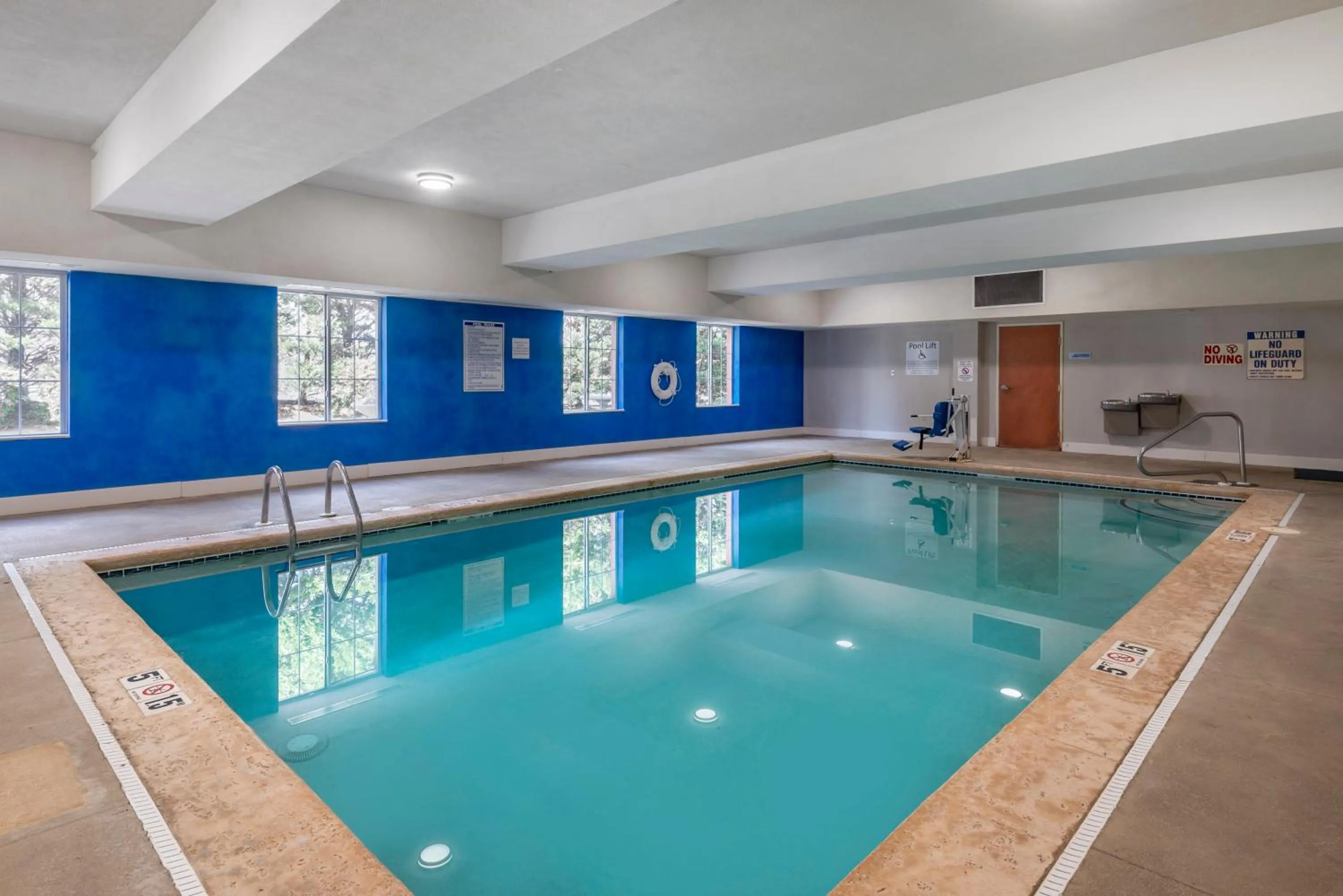 Swimming pool in Holiday Inn Express Charlotte West - Gastonia by IHG