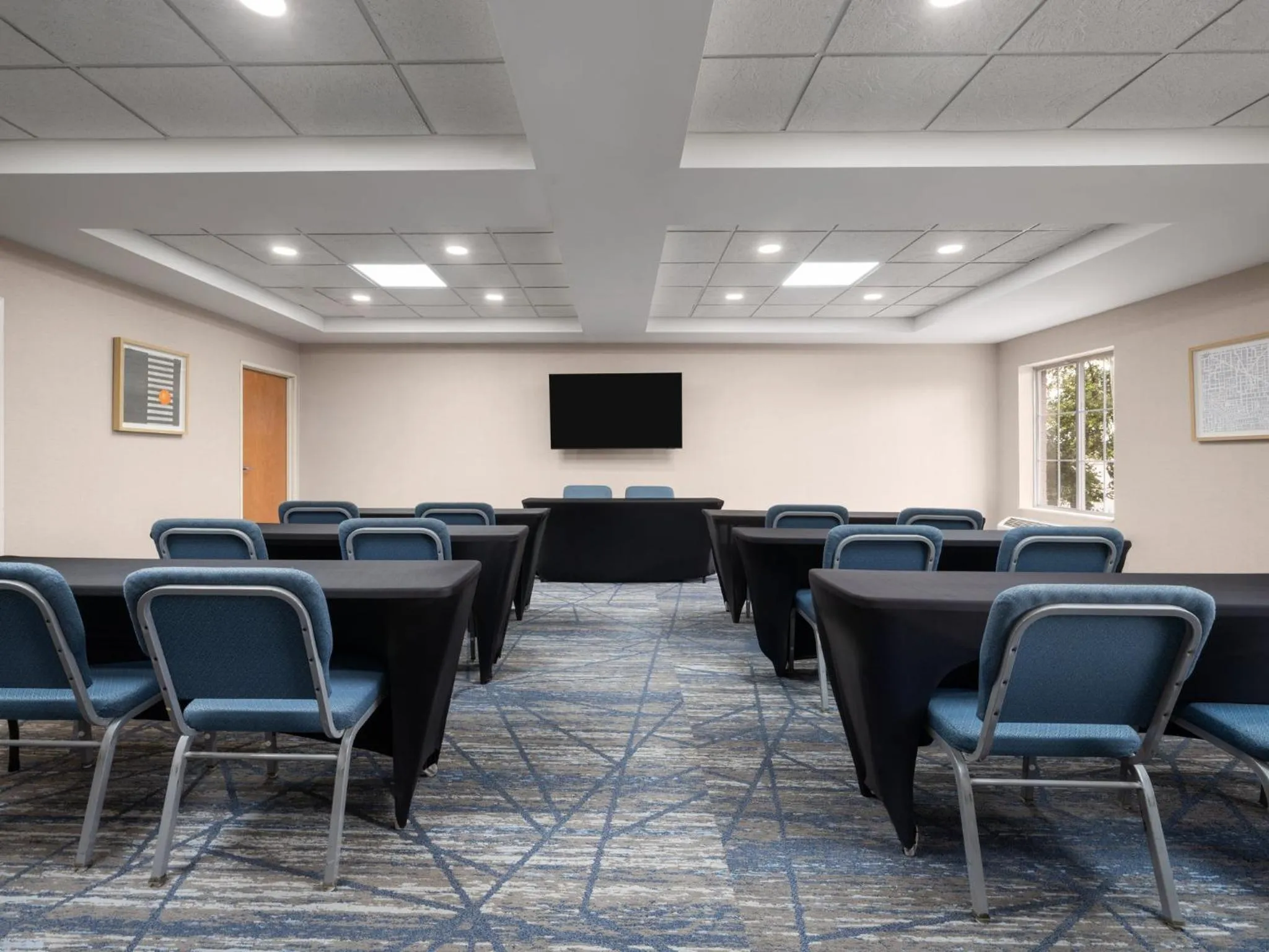 Meeting/conference room in Holiday Inn Express Charlotte West - Gastonia by IHG