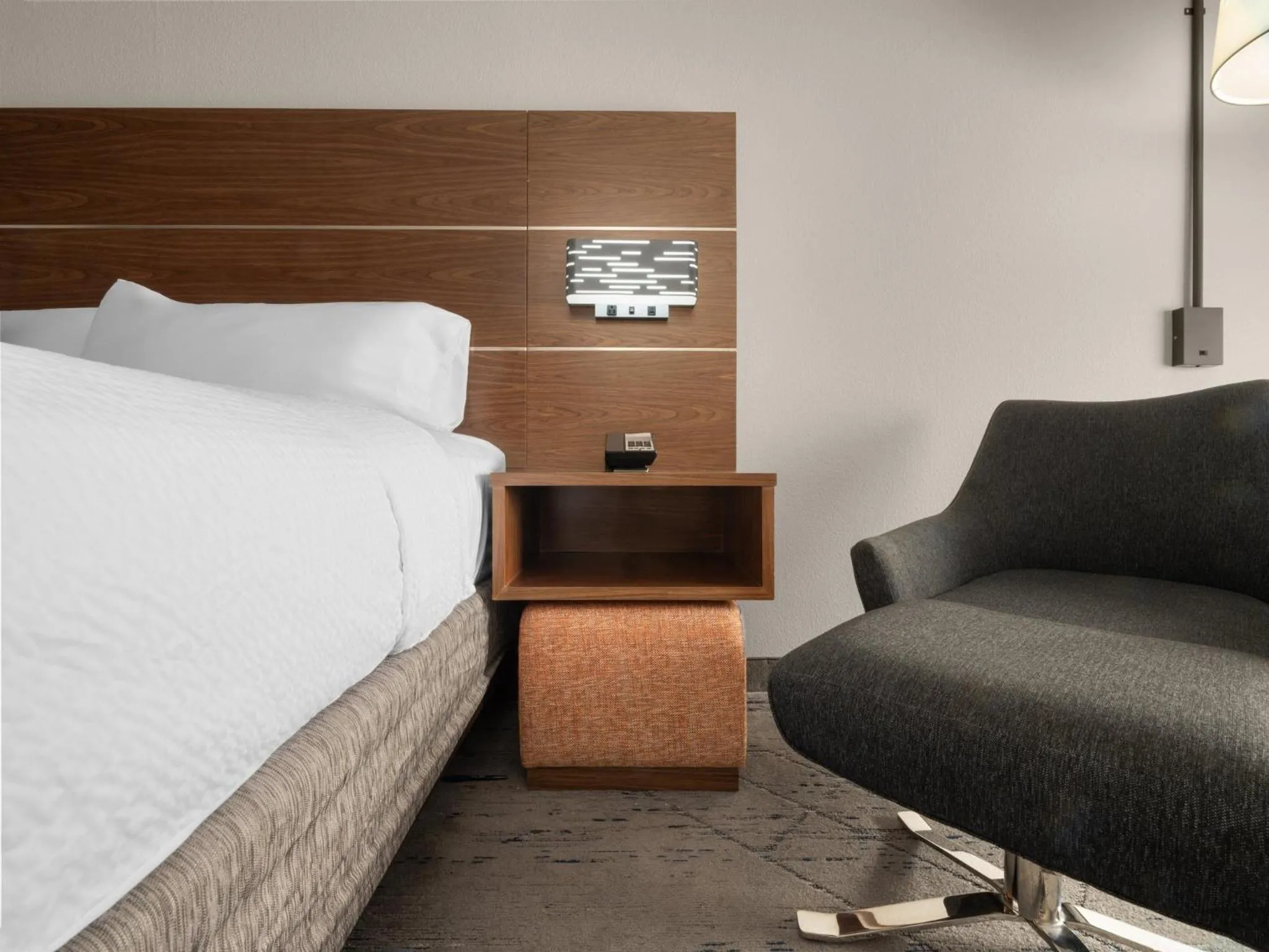 Photo of the whole room, Bed in Holiday Inn Express Charlotte West - Gastonia by IHG