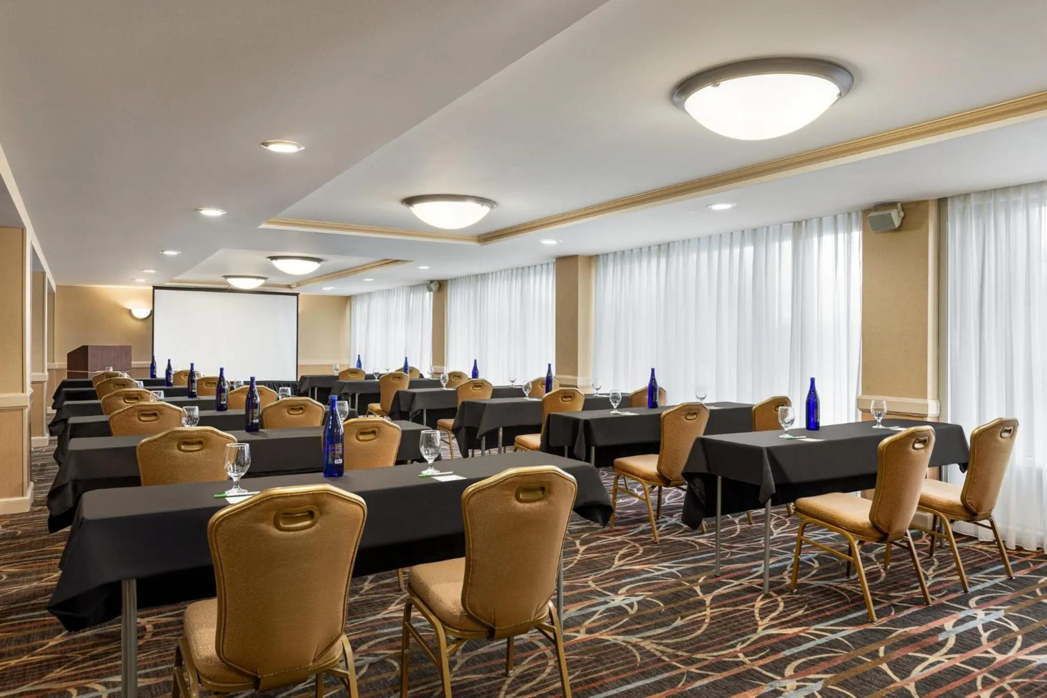 Meeting/conference room in Holiday Inn Gaithersburg by IHG