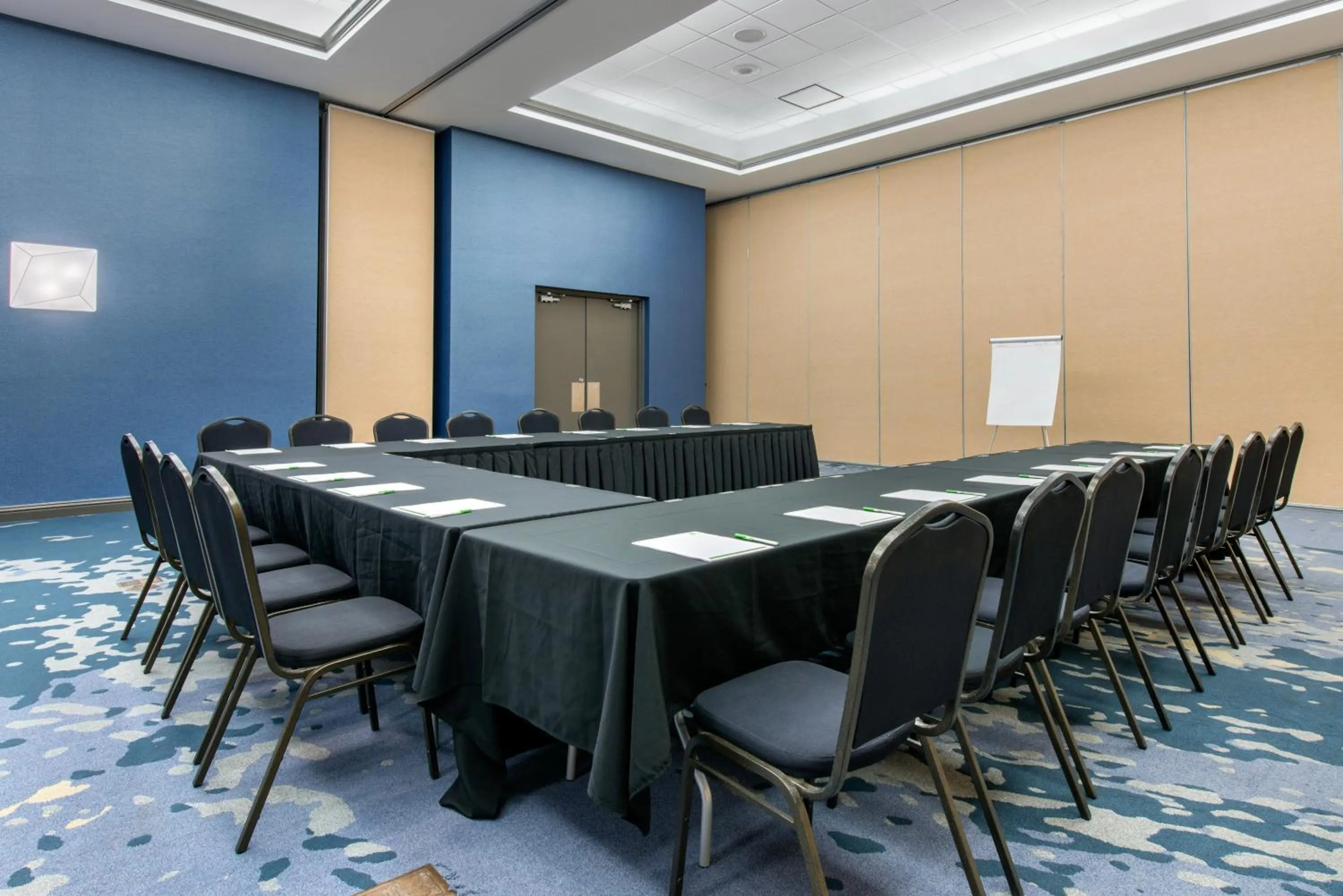 Meeting/conference room in Holiday Inn Melbourne-Viera Conference Ctr by IHG