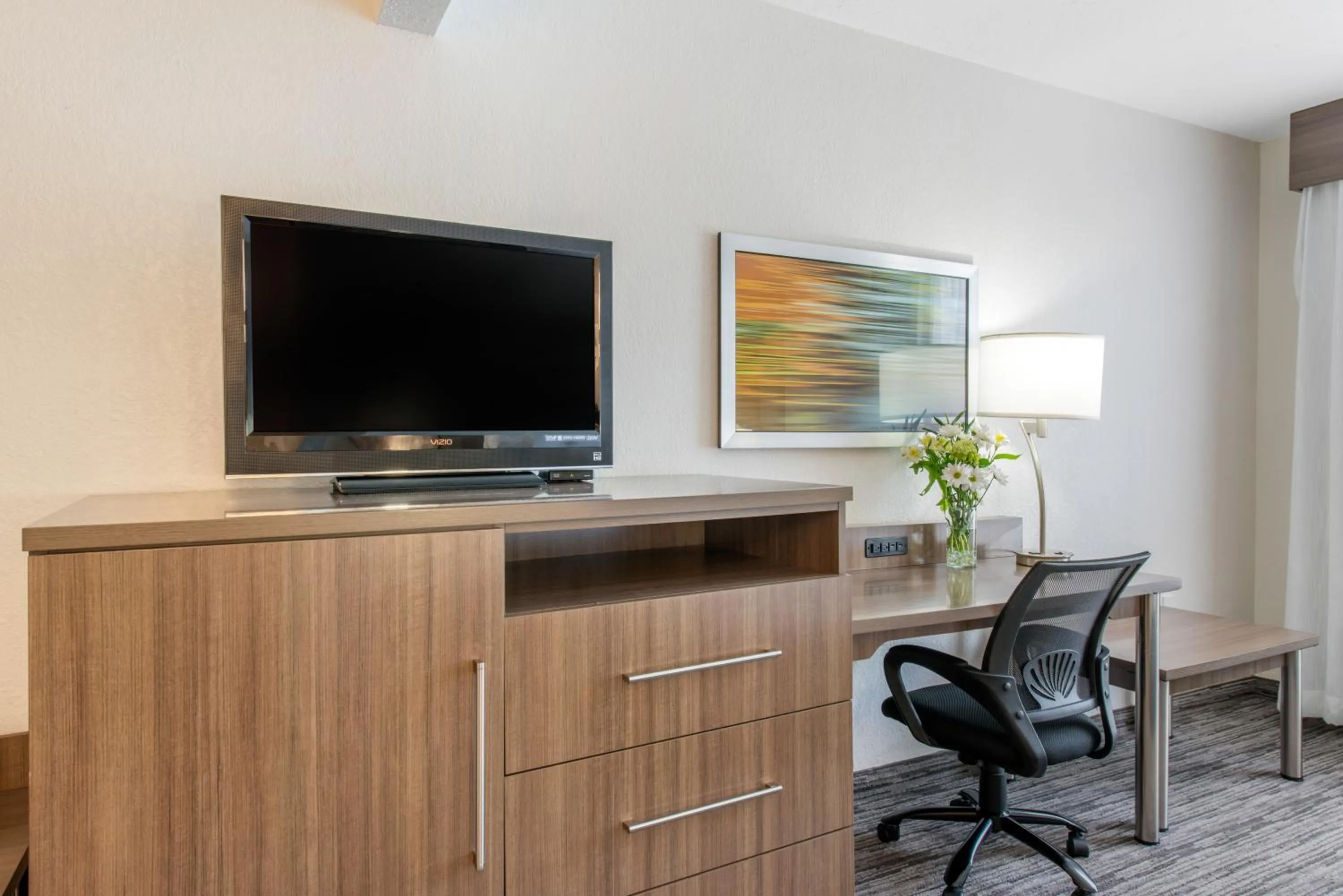TV and multimedia in Holiday Inn Melbourne-Viera Conference Ctr by IHG