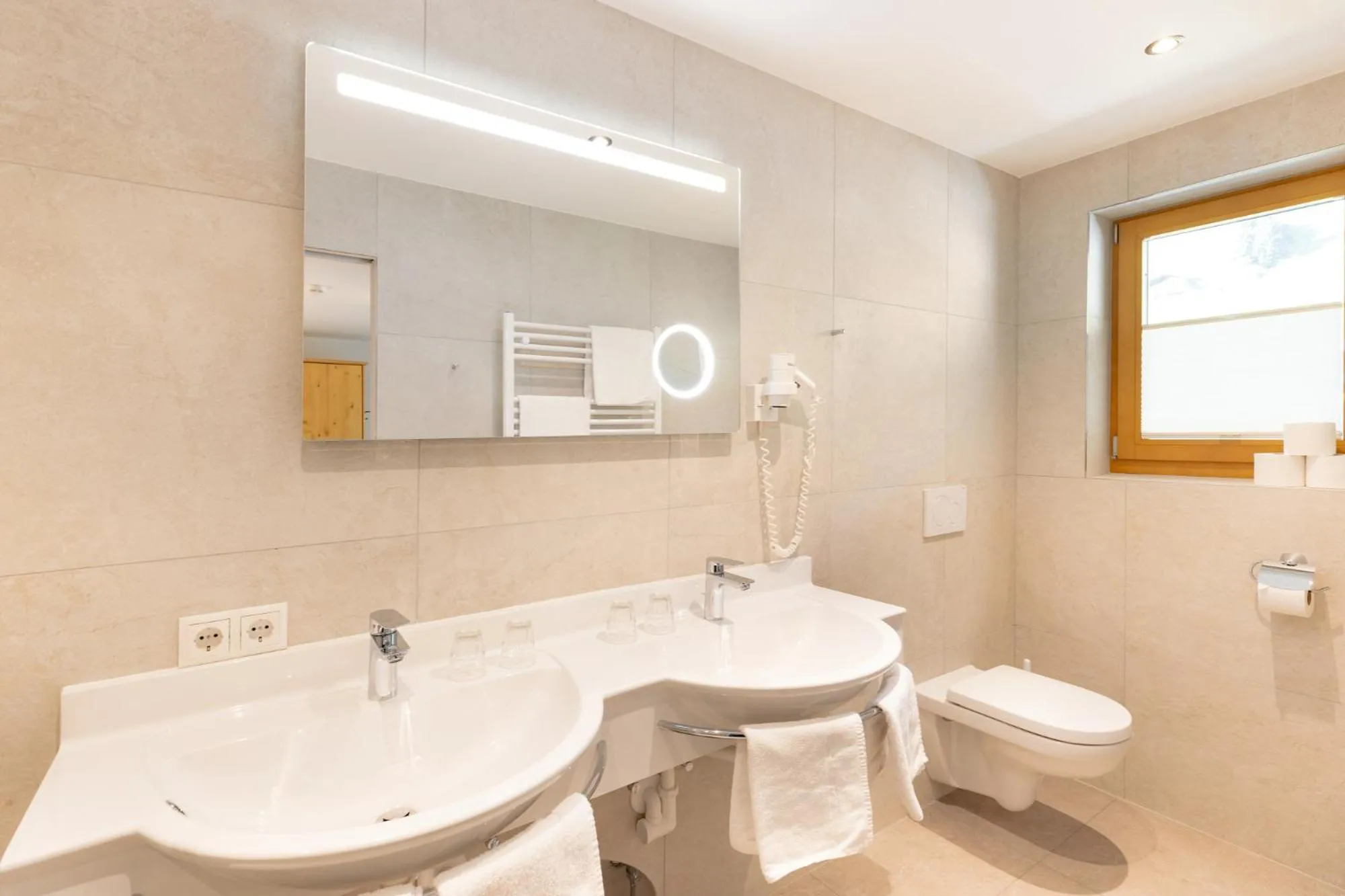 Toilet in Hotel Pinzger Tux