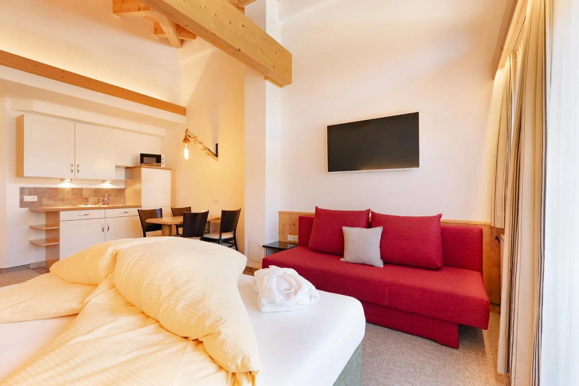 Bed in Hotel Pinzger Tux