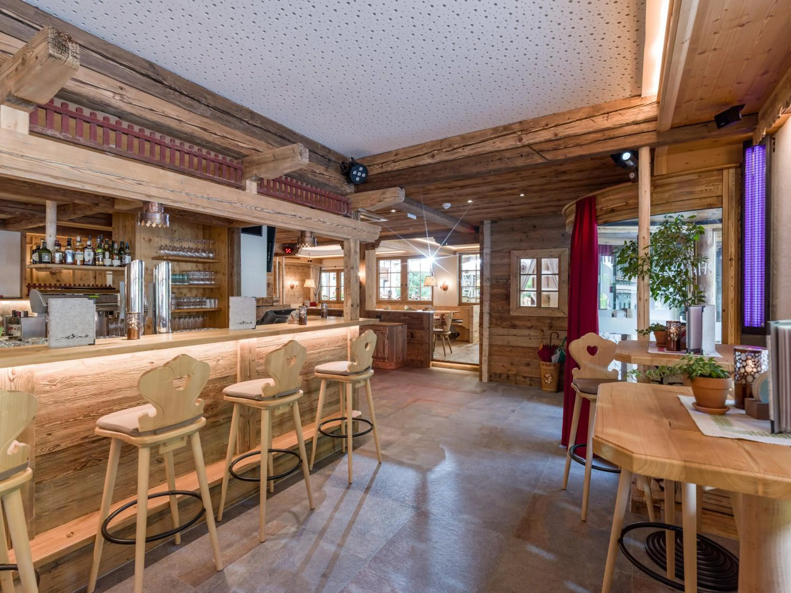 Restaurant/places to eat in Hotel Pinzger Tux