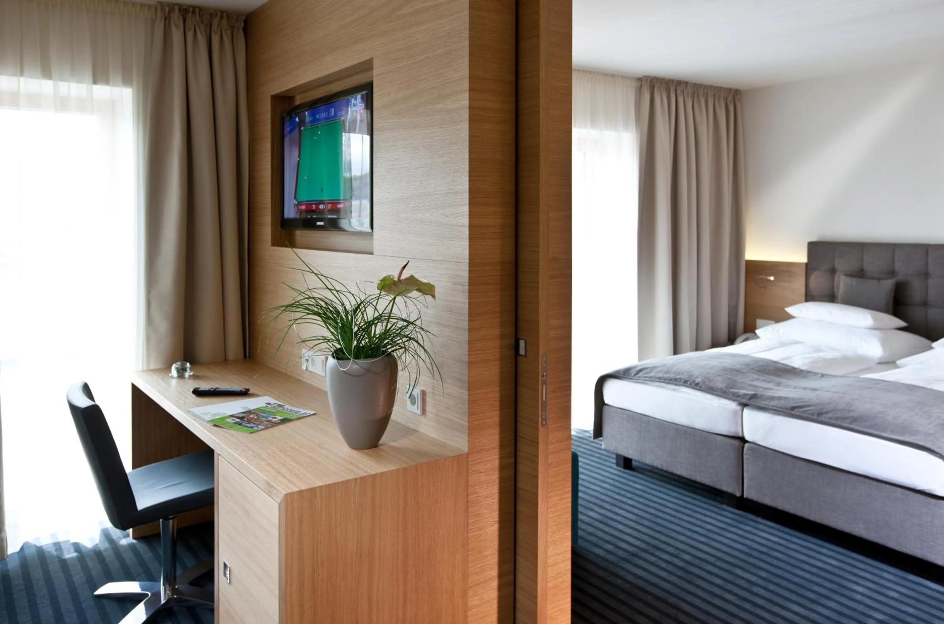 Photo of the whole room, Bed in Hotel-Restaurant Ammerhauser