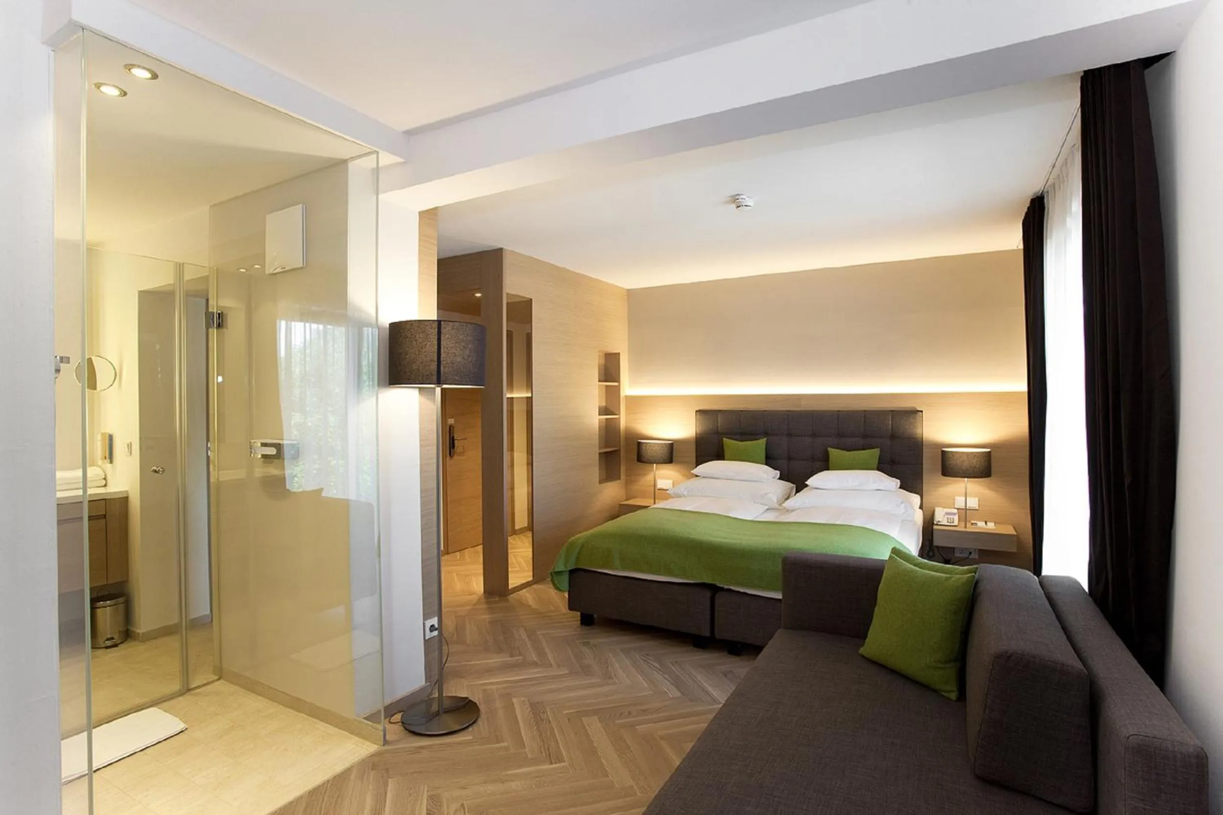 Photo of the whole room, Bed in Hotel-Restaurant Ammerhauser