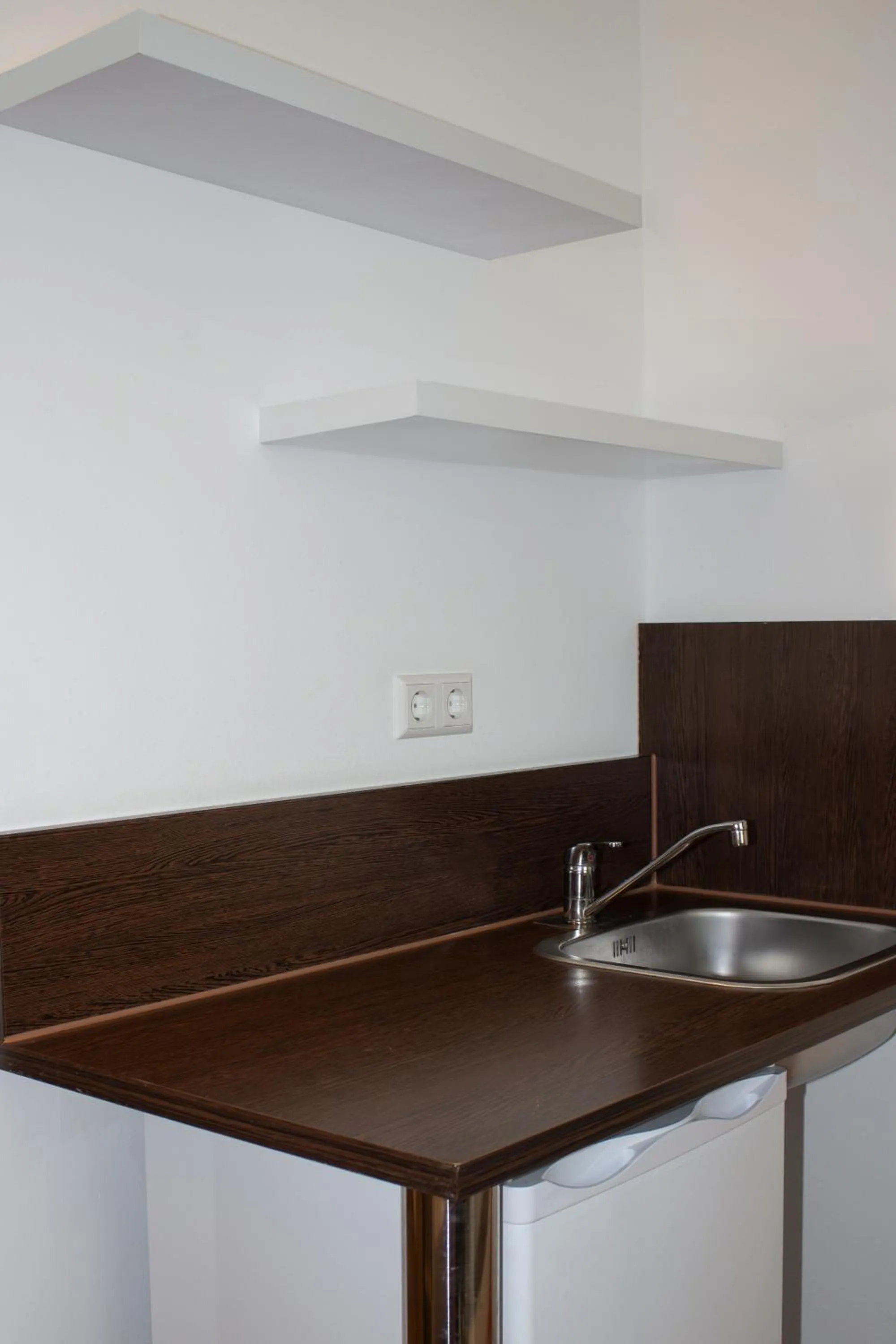 kitchen in Orange Hotel und Apartments