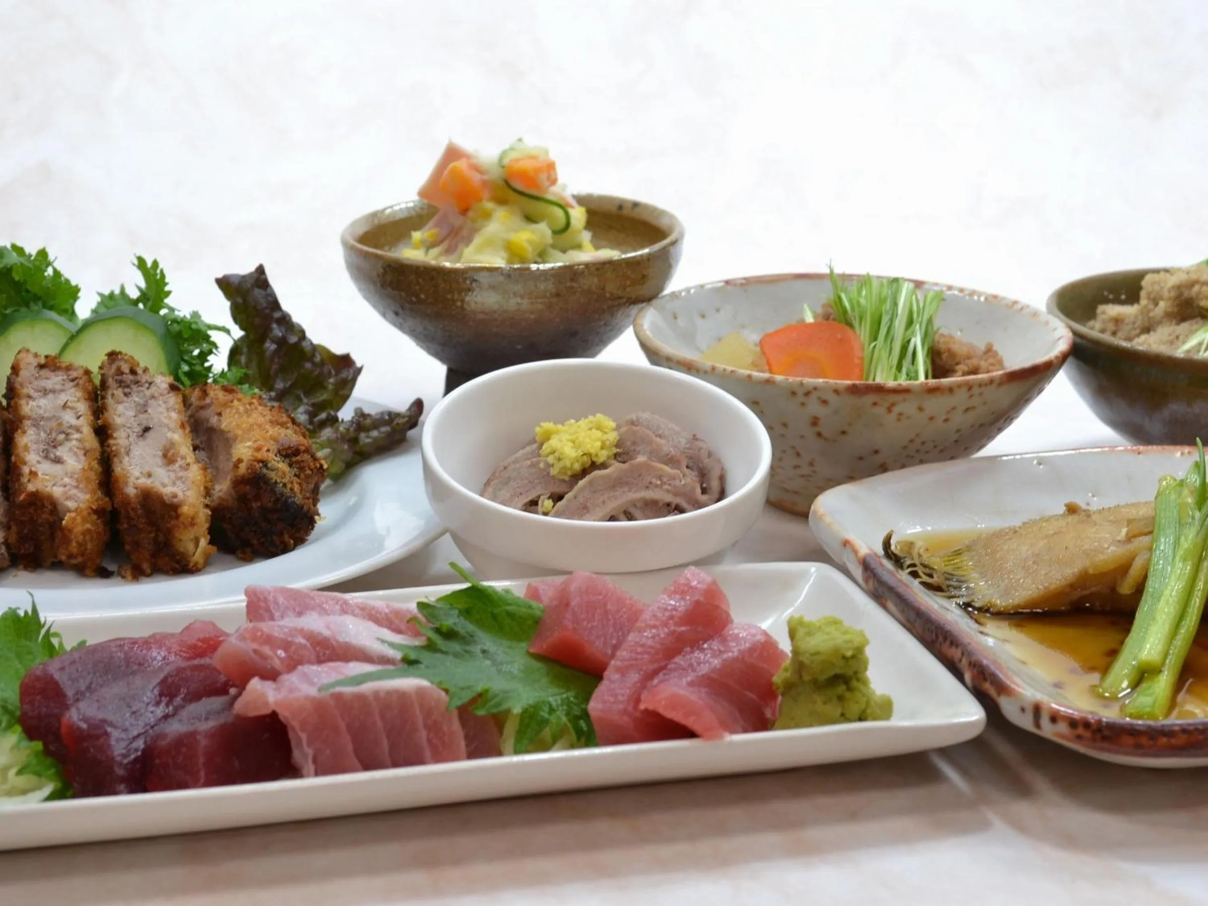 Dinner in Onsenminshuku Kosakaya