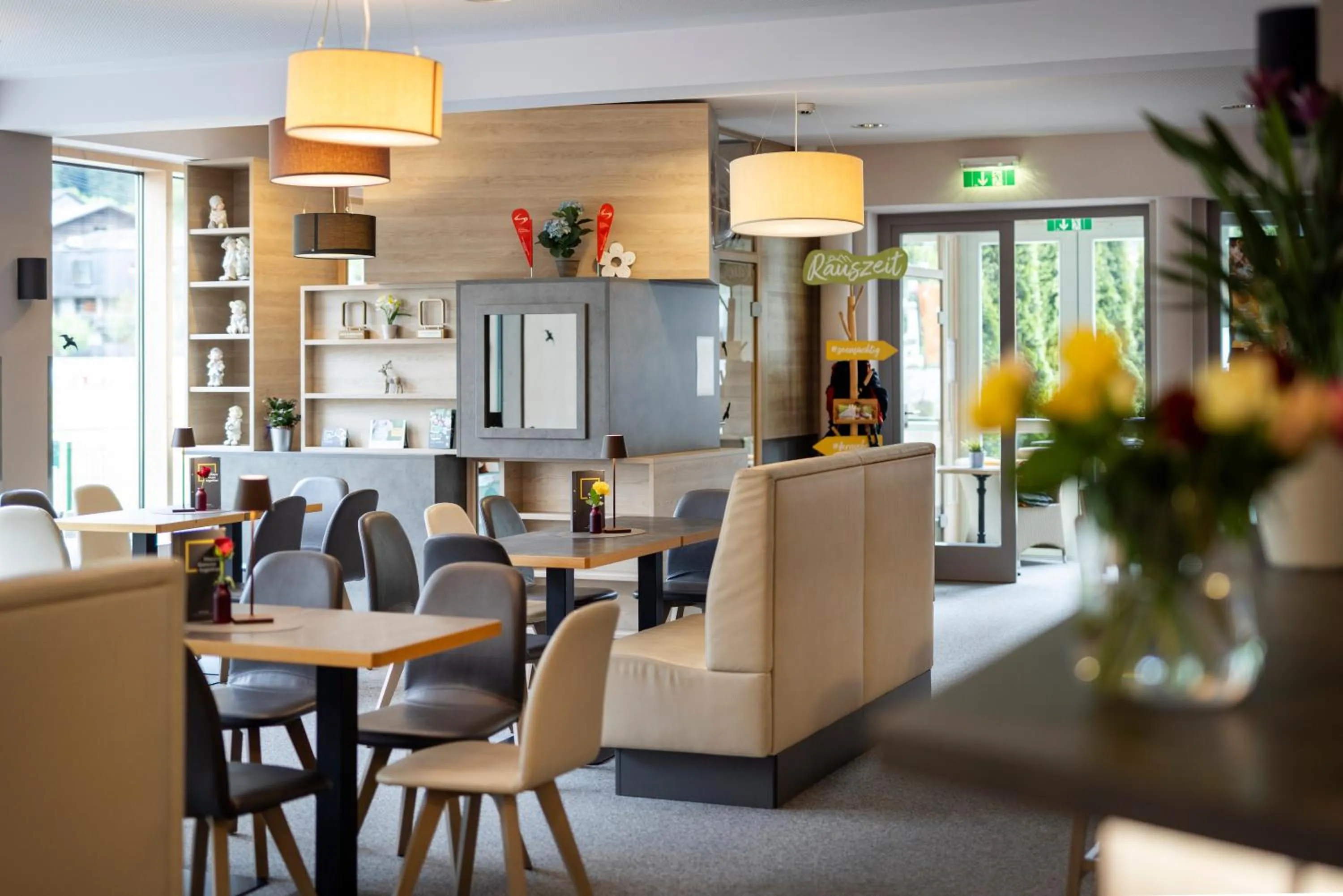 Lobby or reception in JUFA Hotel Kaprun - Summercard included