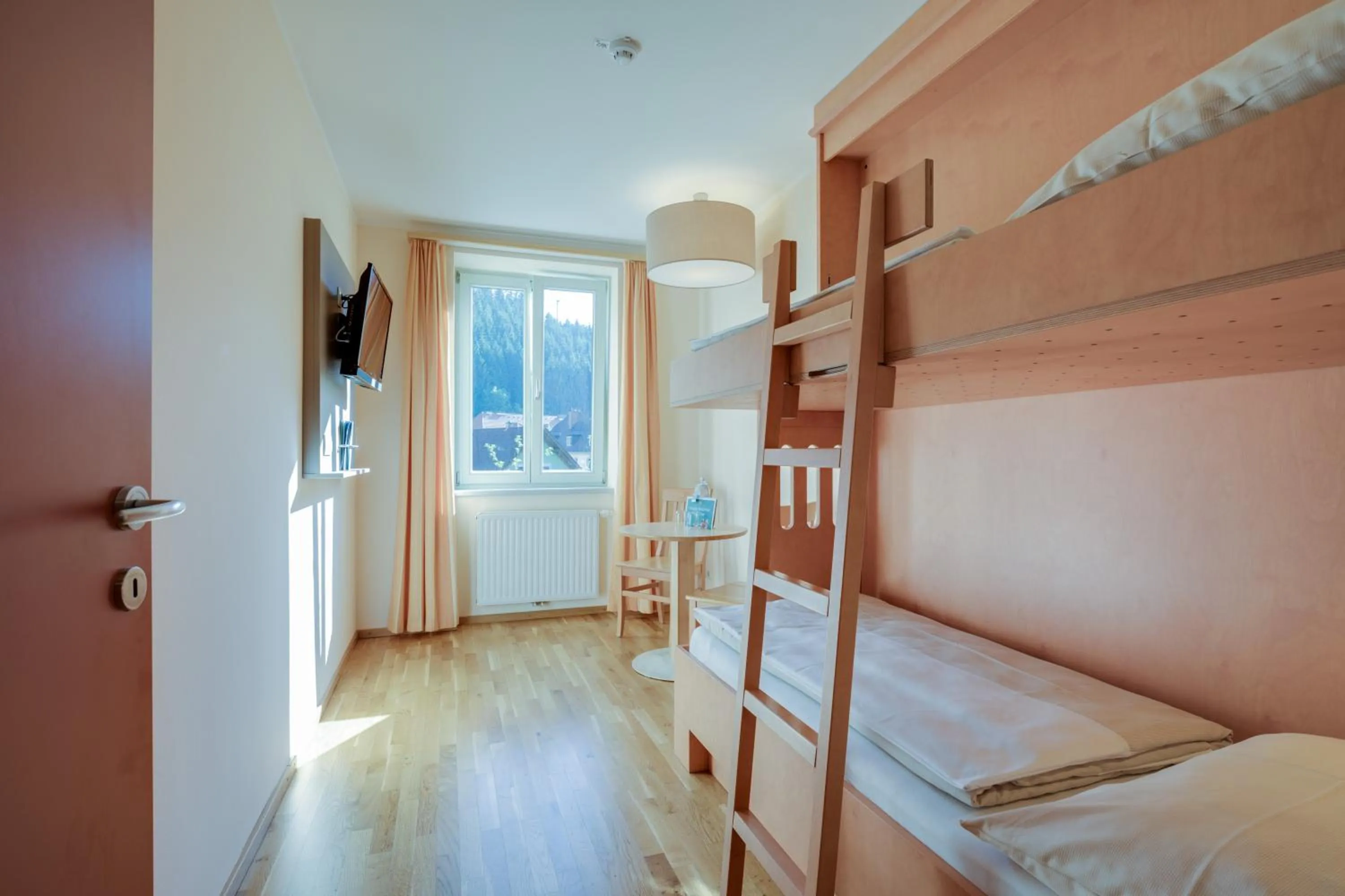 bunk bed, Bed in JUFA Hotel Kaprun - Summercard included