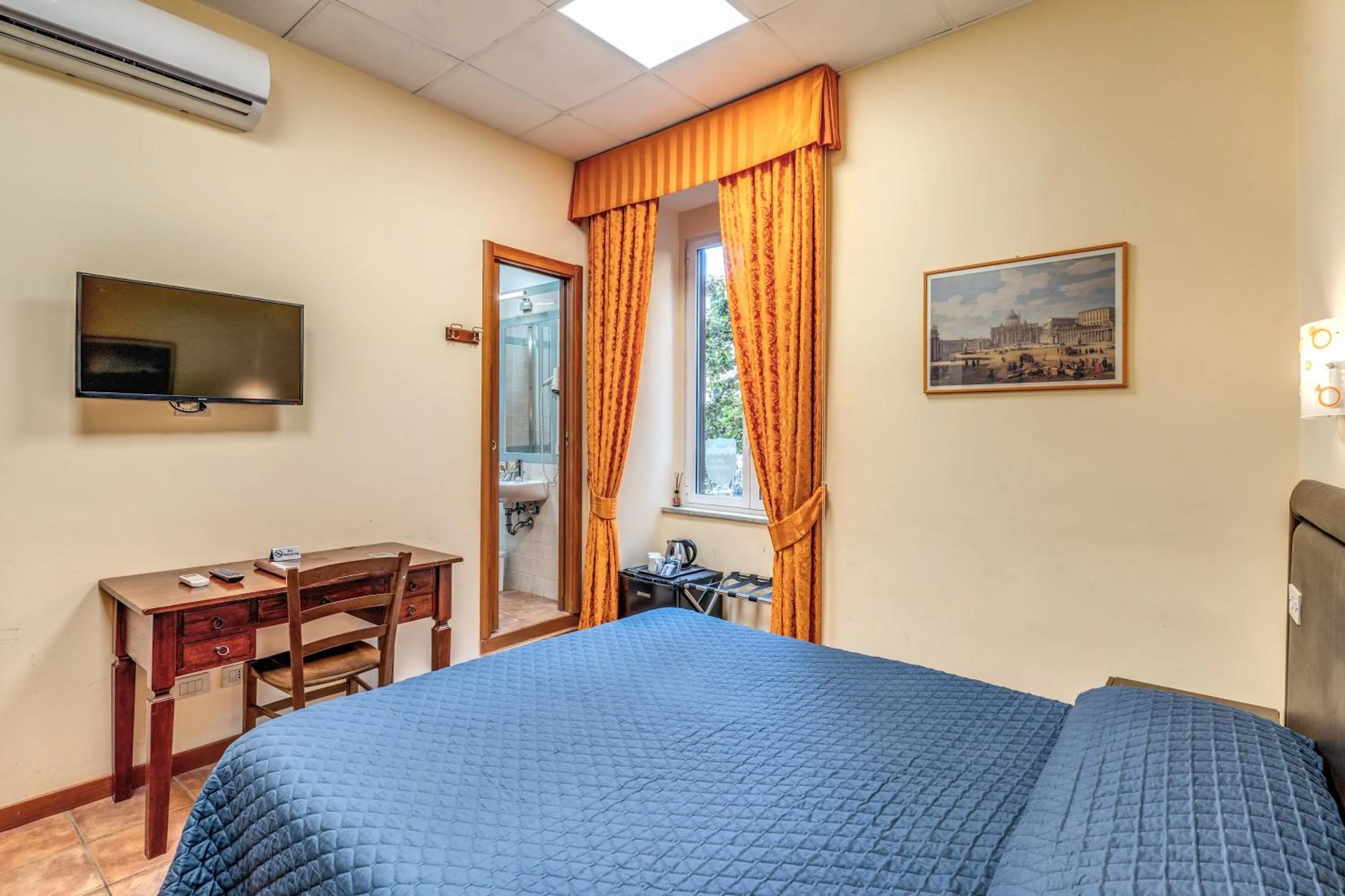 Bedroom, Bed in Locanda San Cosimato